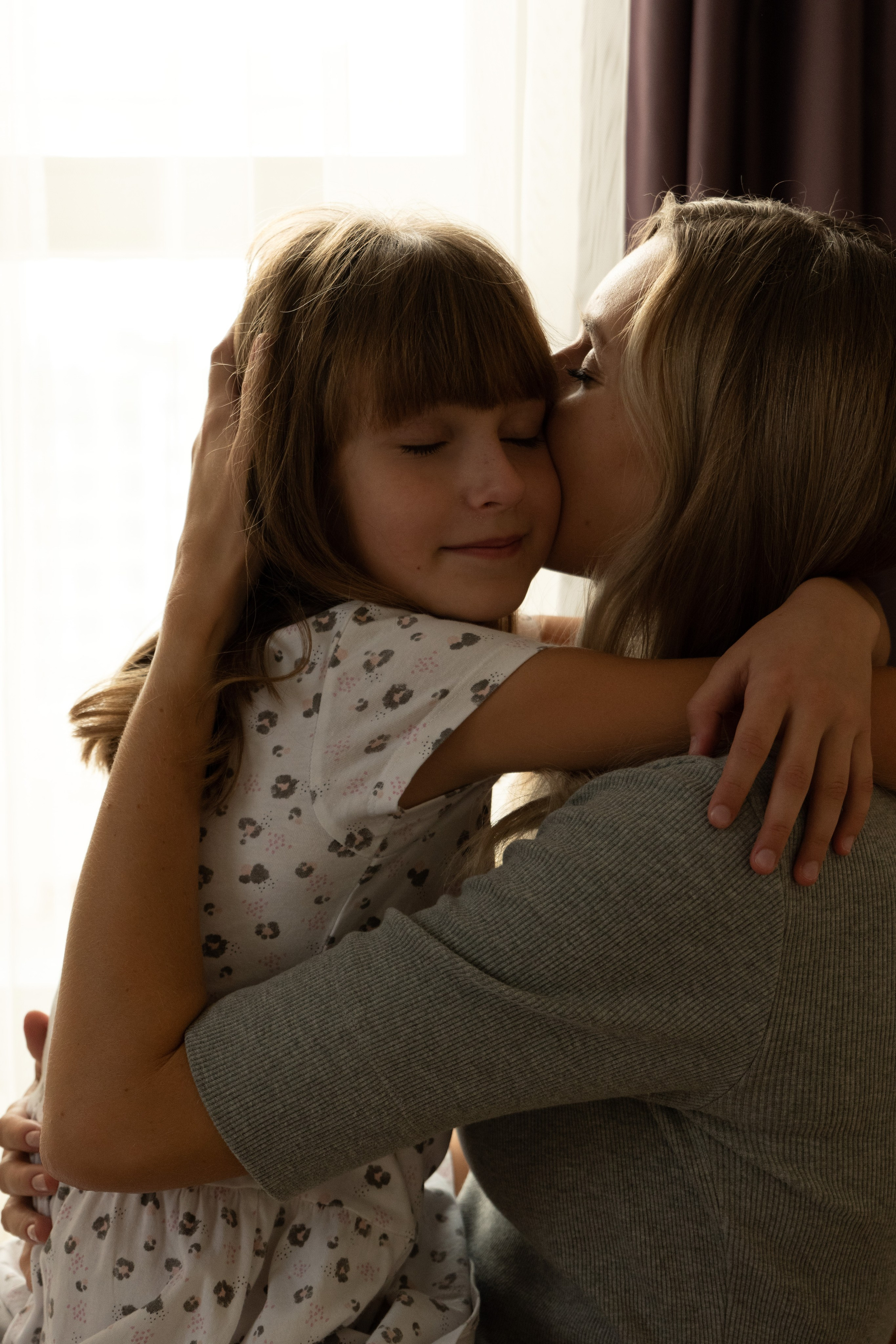 Семейная фотосессия дома. Фотограф видеограф Ольга Василевская