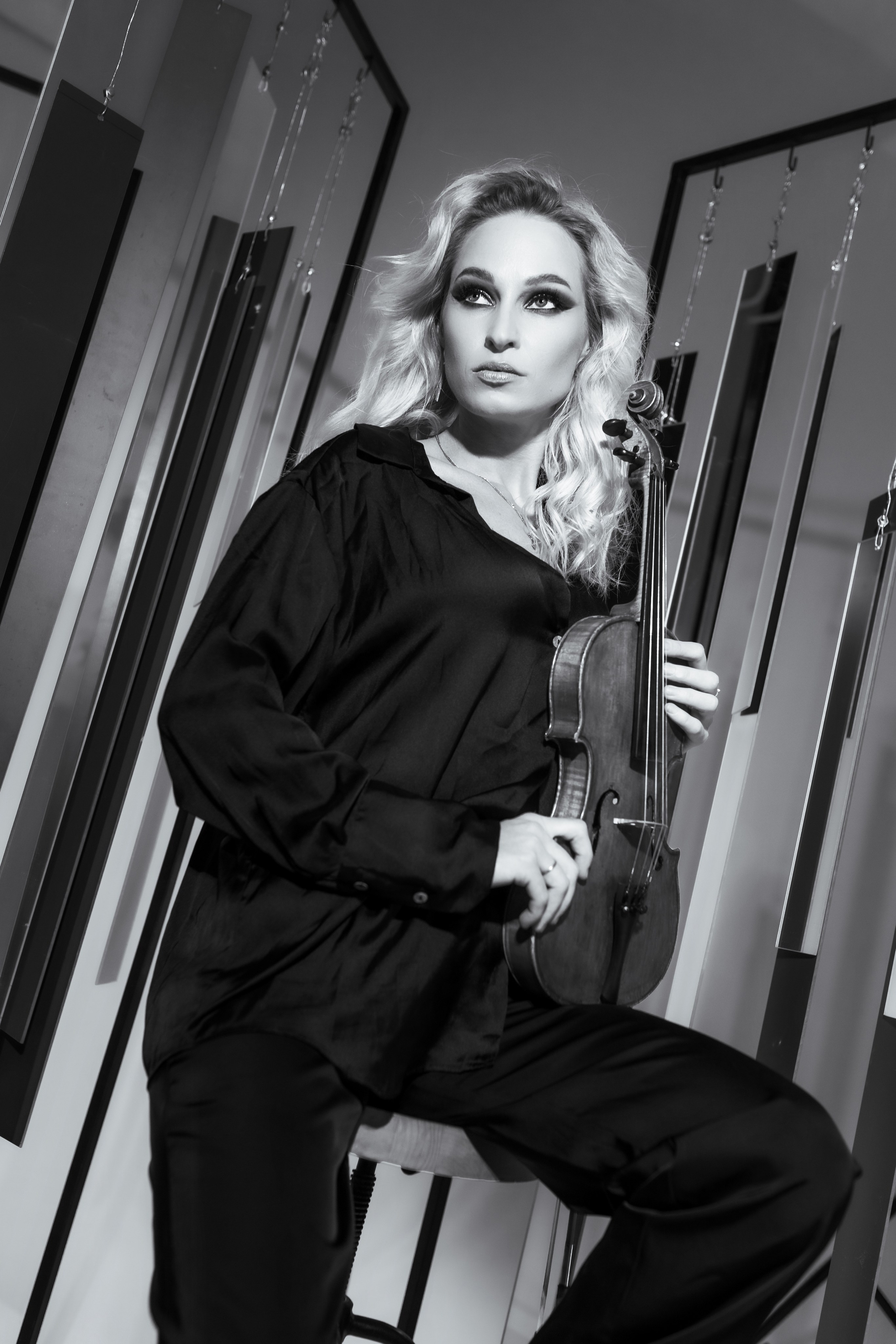 Зеркала_Олеся. «Лаборатория Фотофей» — Виктория Балмош и Юлия Мун. Екатеринбург