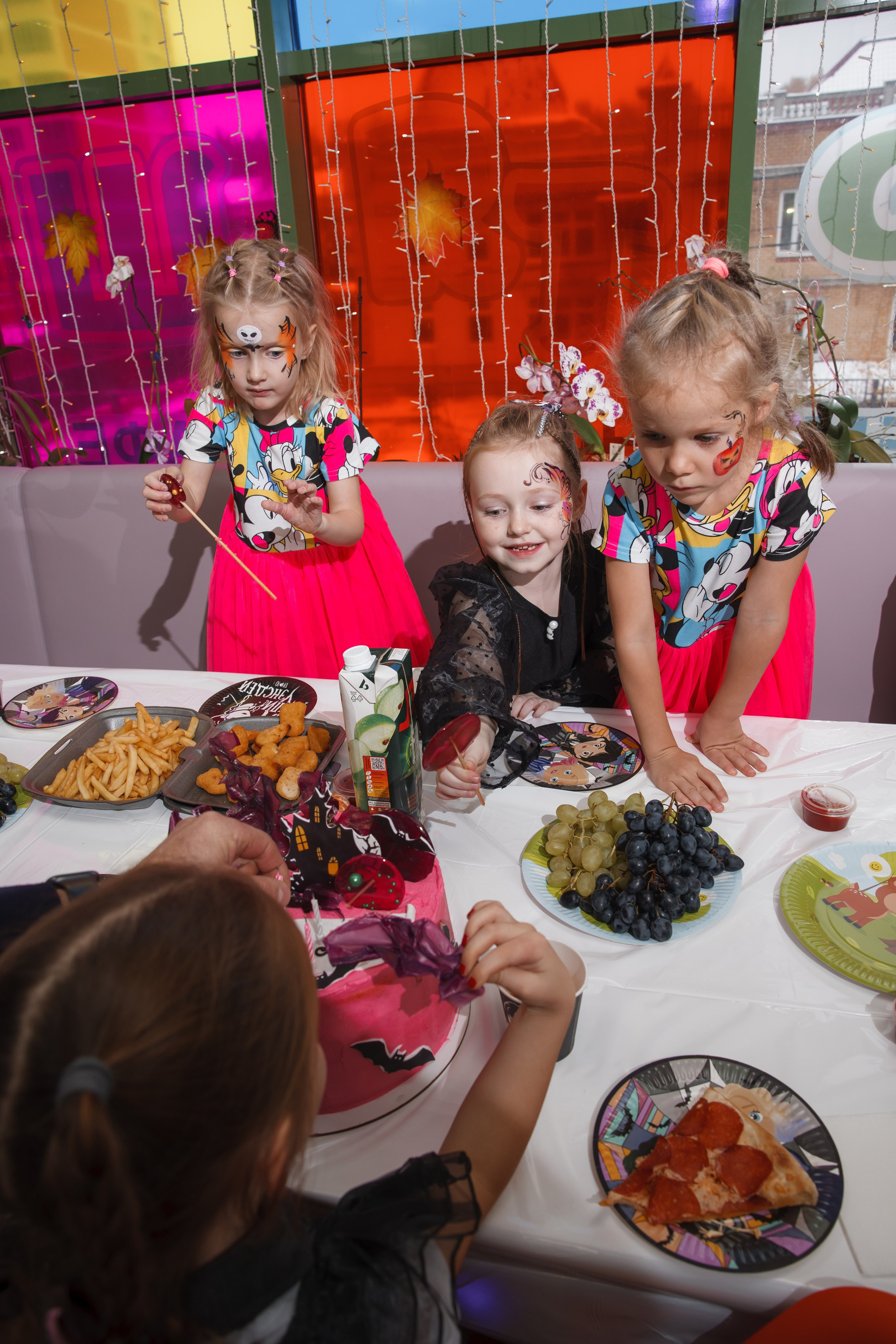 День рождения Маши в стиле «Wednesday». Свадебный и репортажный фотограф (Москва, Королев и другие)