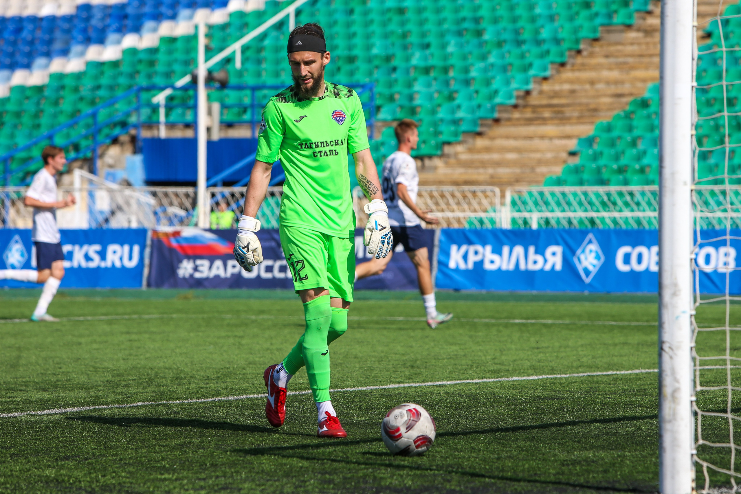 Крылья Советов — Уралец-ТС. Вторая Лига «Дивизион Б». Спортивный фотограф в Самаре
