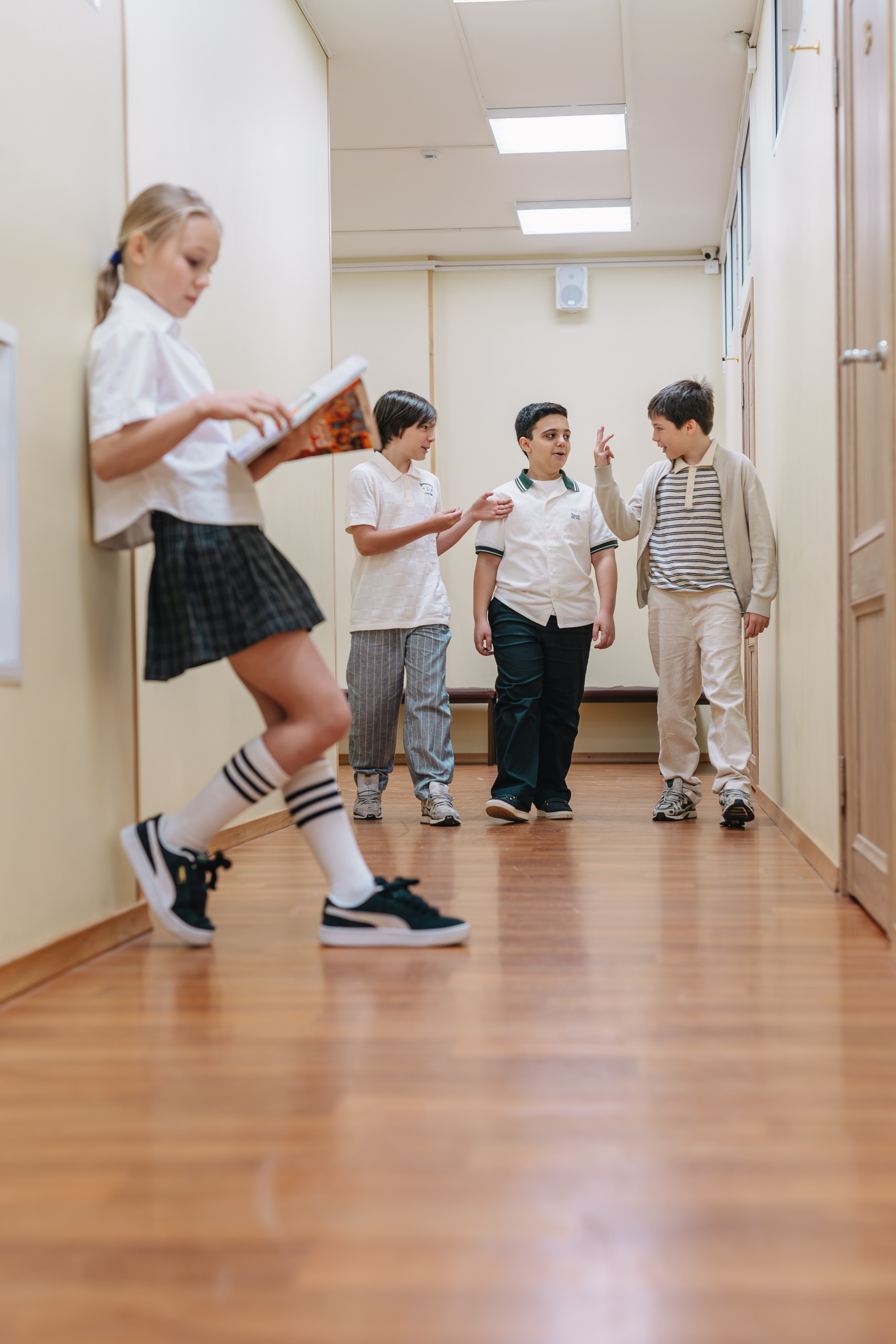 4 класс. Школьные альбомы и альбомы для детского сада. Юлия Осипова. Москва