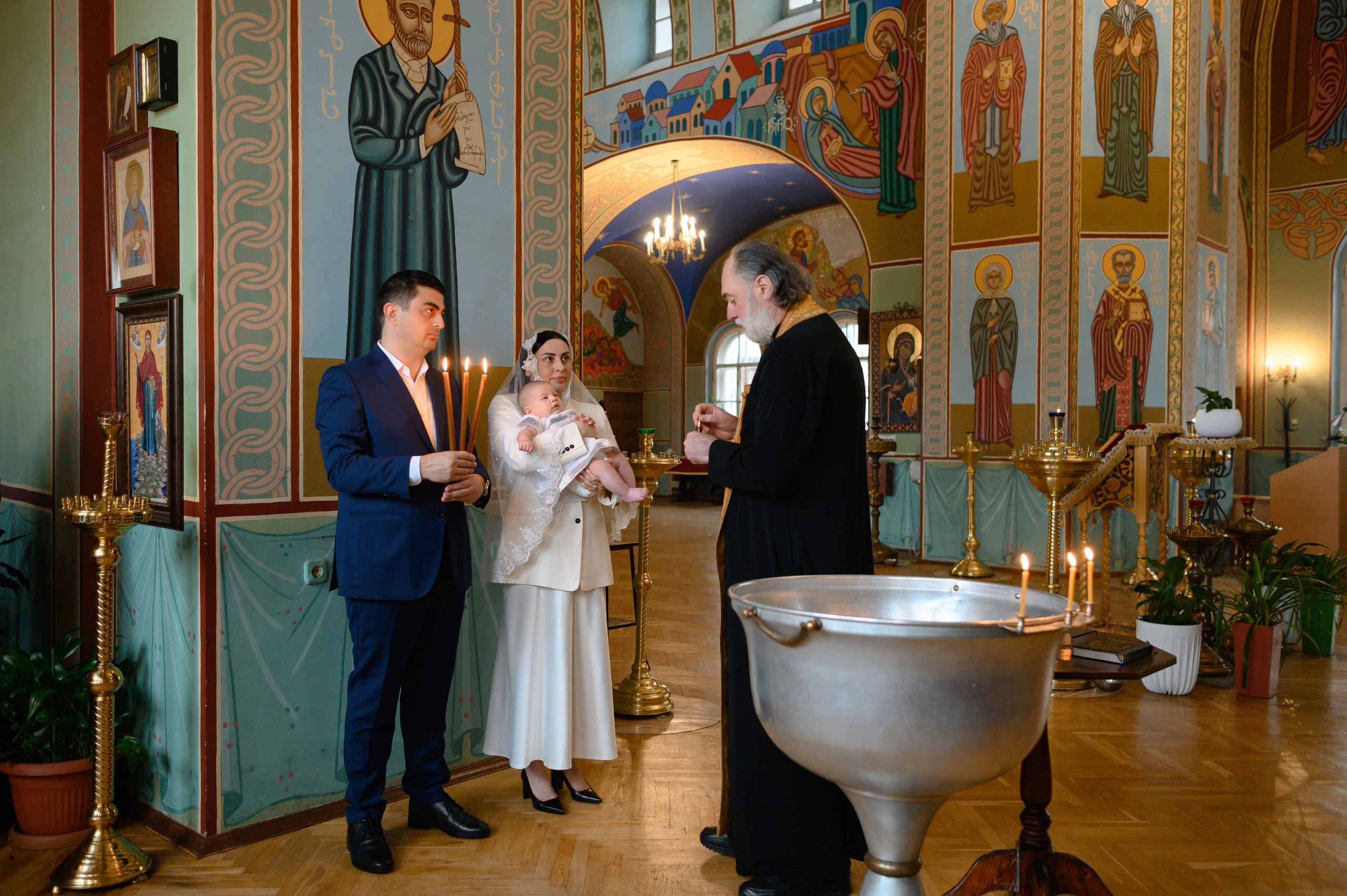 Крещение в Грузинском храме (СПб). Семейный и свадебный фотограф в Санкт-Петербурге Серафима Смирнова