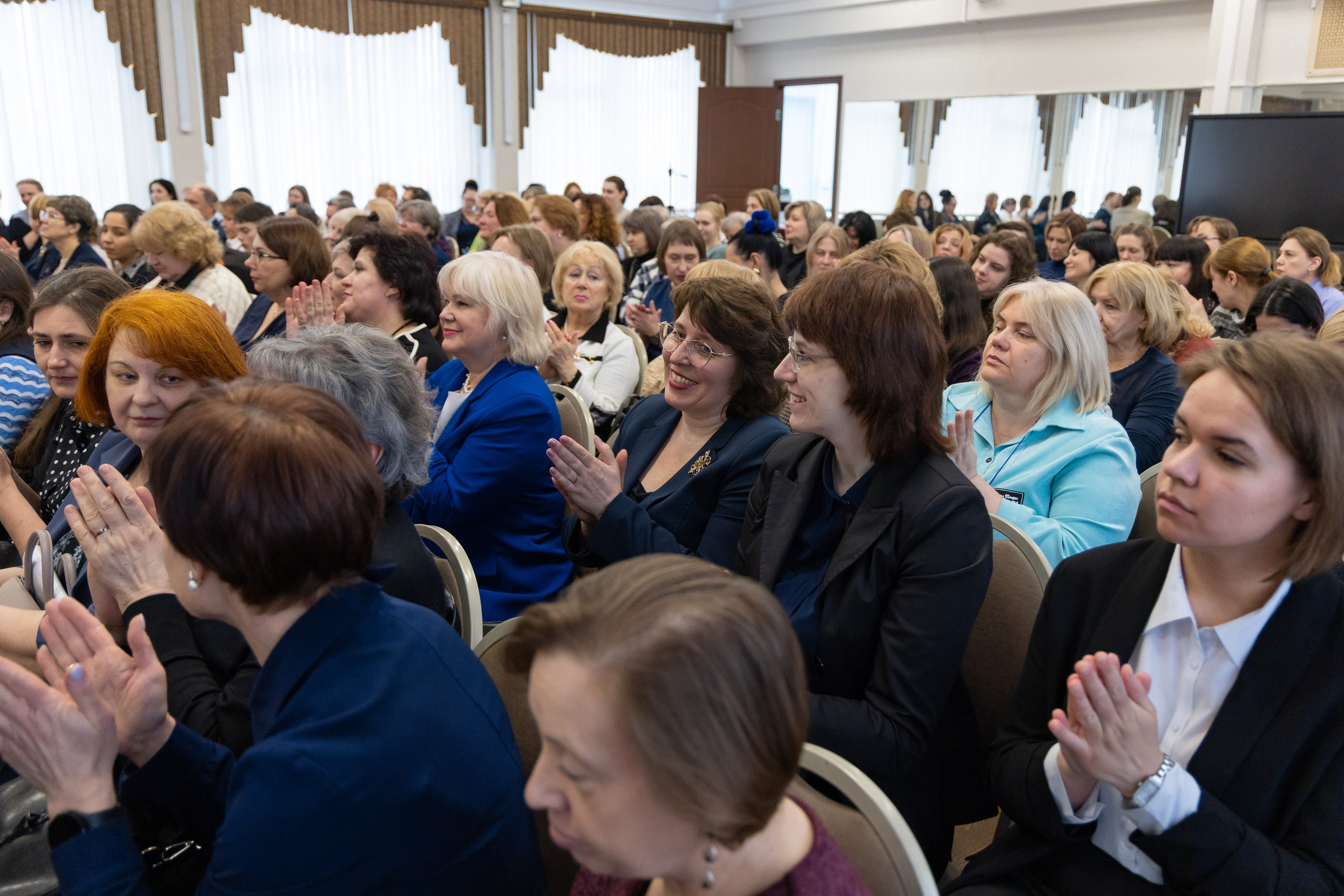 XIV ПМОФ '24. Гимназия 114. Евгений Матвеев — фотограф в Санкт-Петербурге