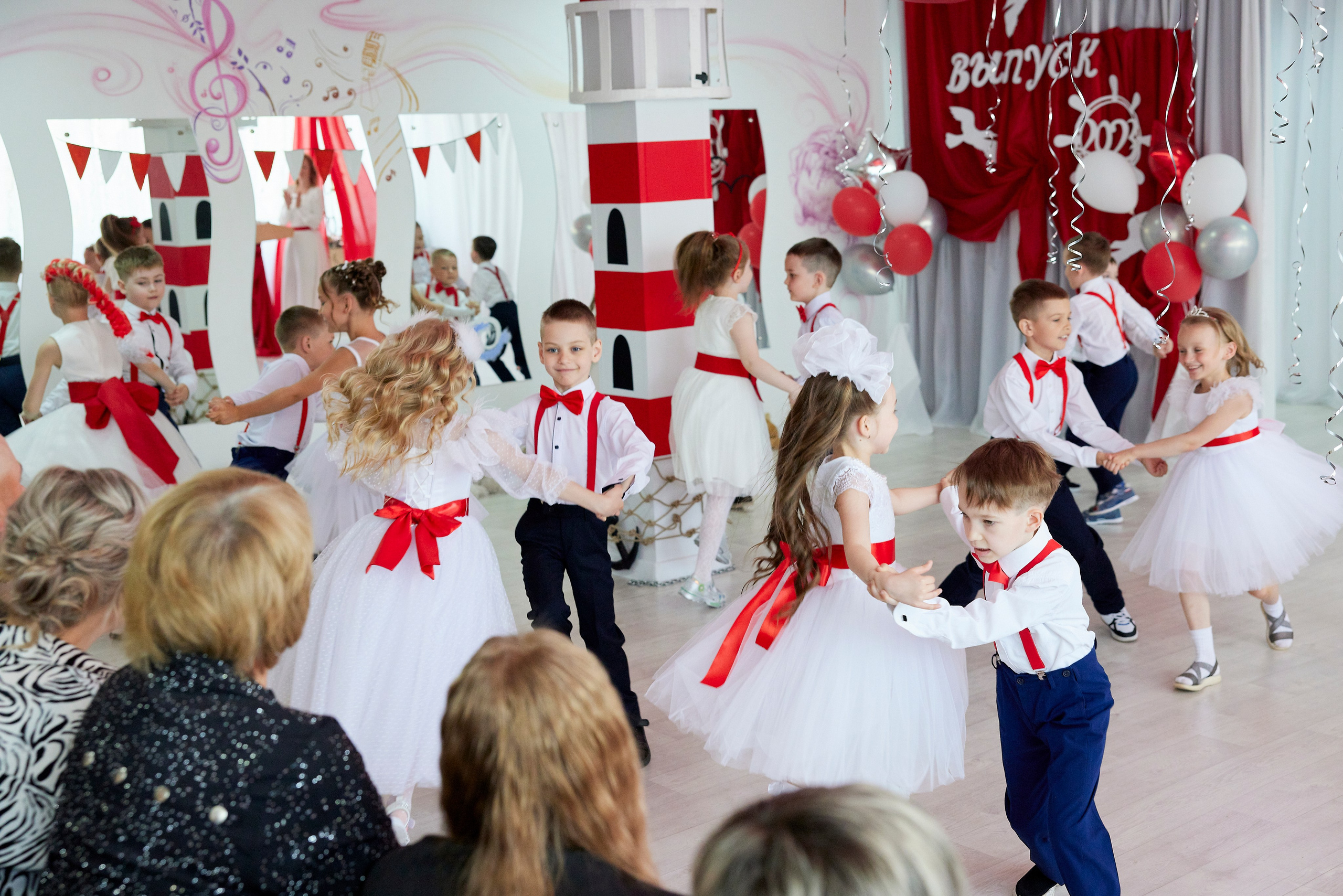 Выпускной в детском саду. Фотостудия «Юла»