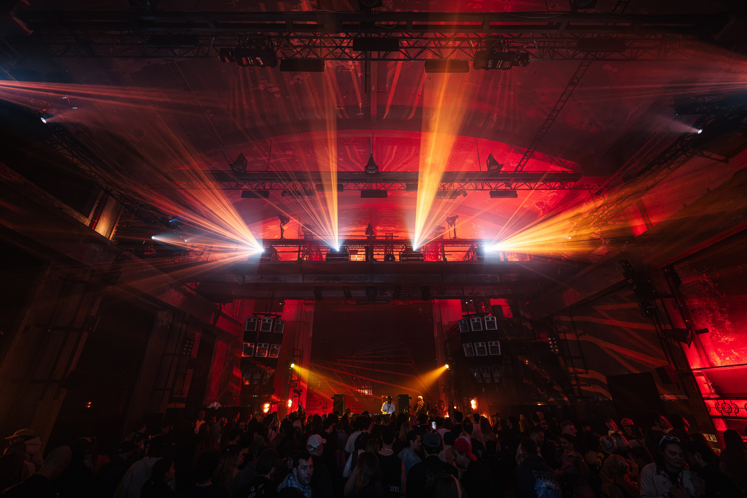 SICK YEARS, ARMA ╳ SILA SVETA. @tomrus: Рустам Шагиморданов — фотограф