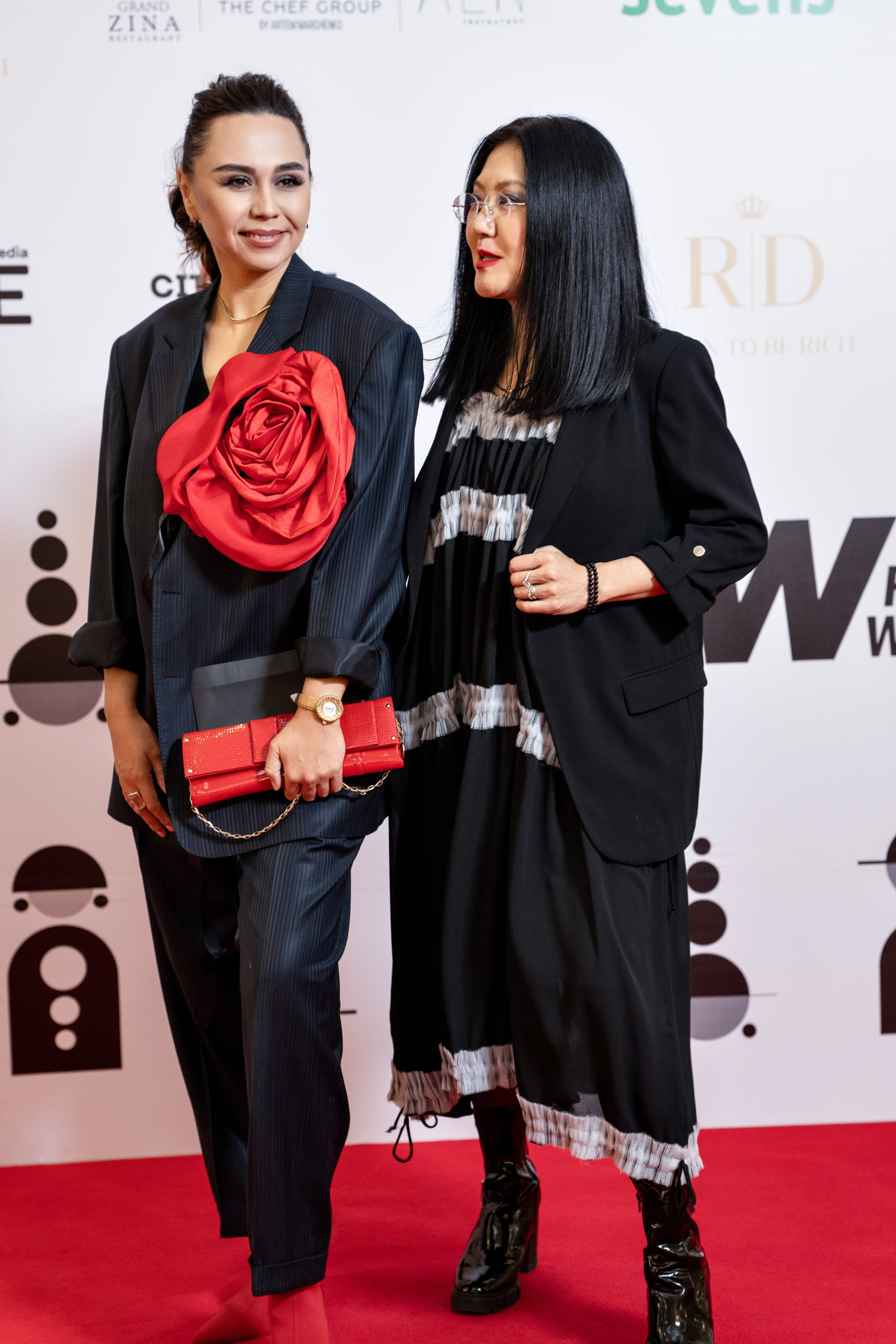 Backstage. Сайт Алматинского НЮ АРТ, будуар и фэшн фотографа Дениса Карпенко