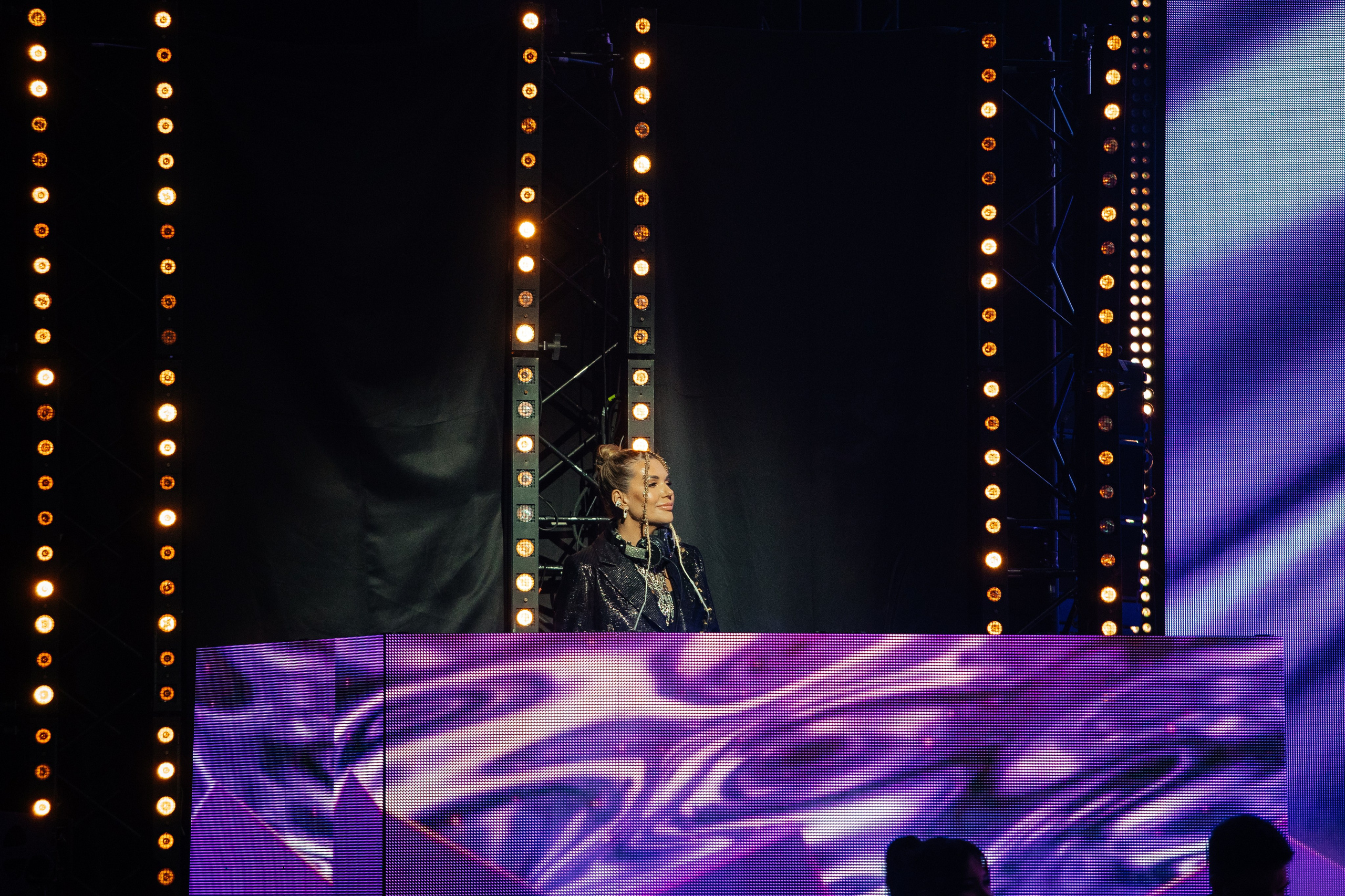 ЖАРА ТВ. Светский фотограф — Анисина Ирина