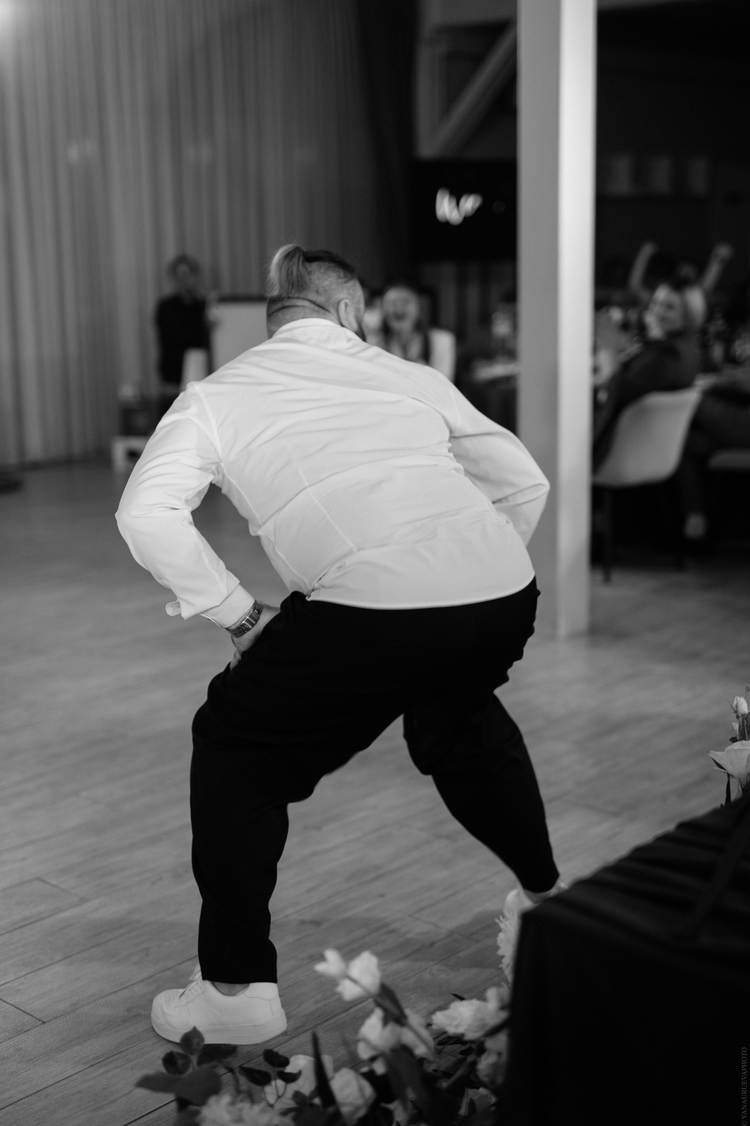 НеИГРЫ и прожарка жениха. Игорь и Дарья. Свадебный и контент- фотограф в Тольятти, Самаре, Москве Яна Уруева