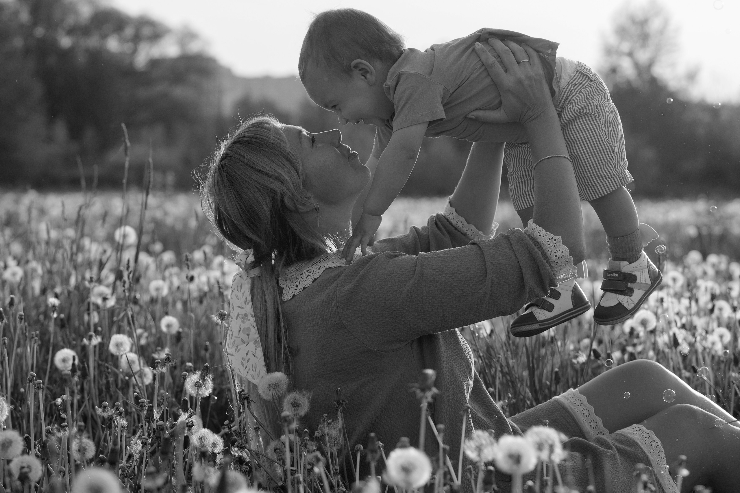 Семейная фотосессия на природе. Портретный фотограф Олеся Владимирова в Москве