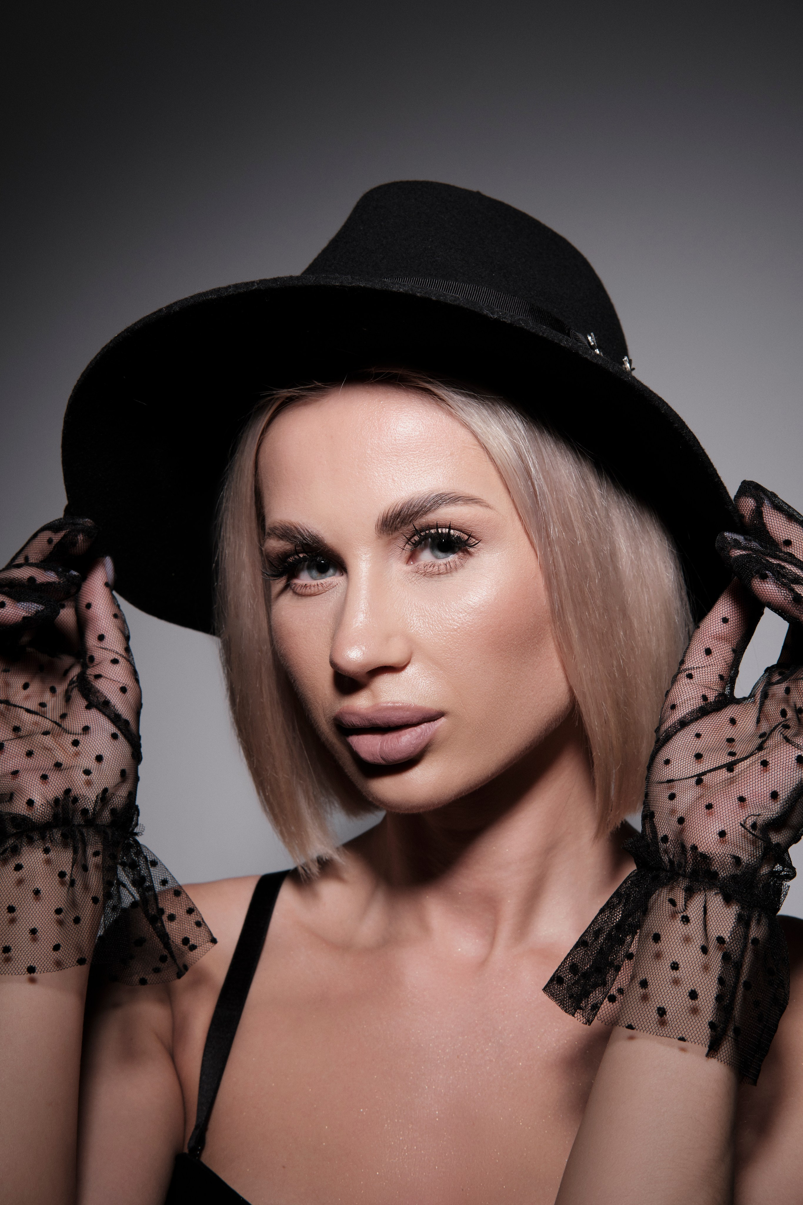 Фотостудия STATE. Портретный фотограф в Санкт-Петербурге Елена Сергеева