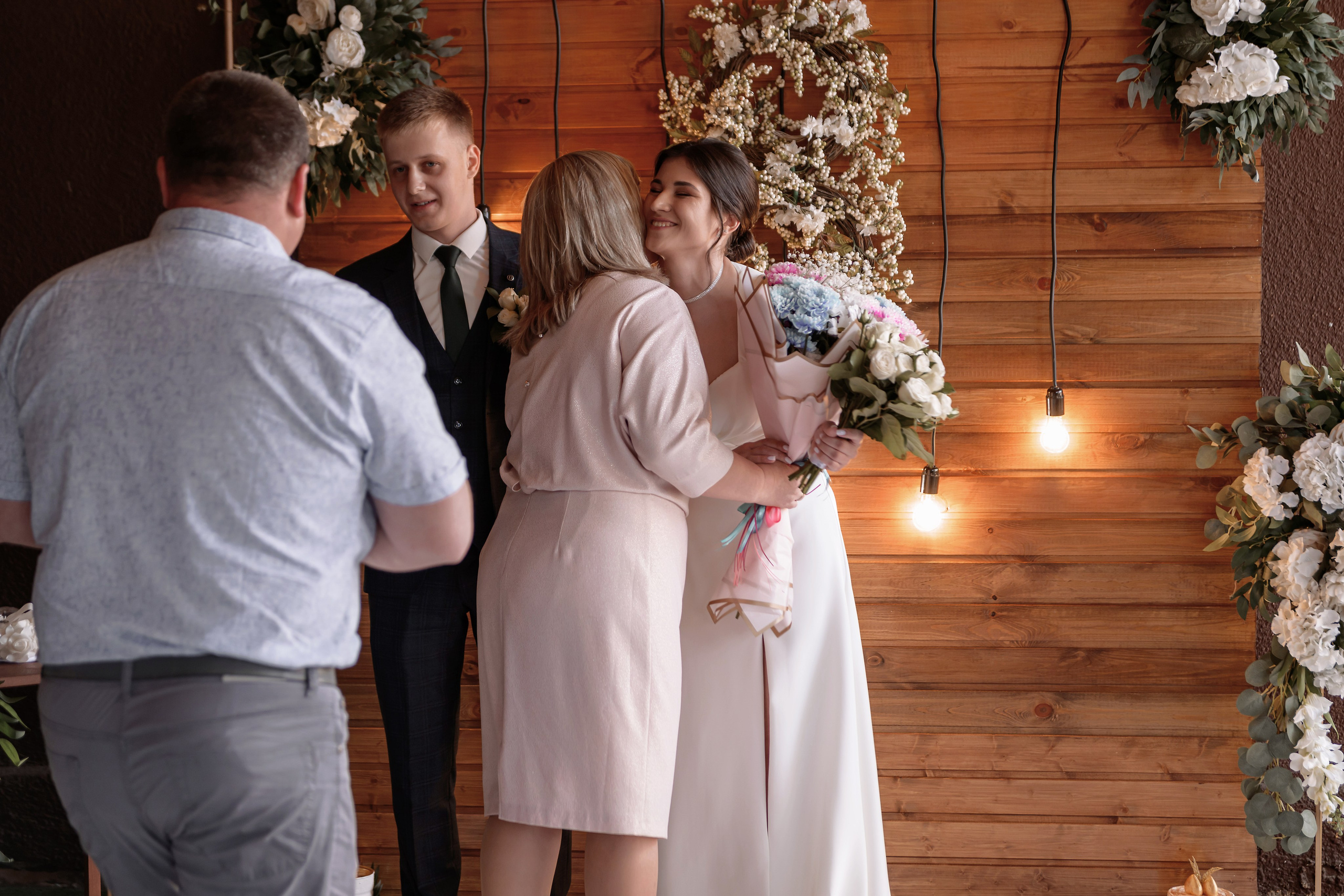 Эдуард и Виктория. Свадебный фотограф Белгород Валуйки Старый Оскол Воронеж