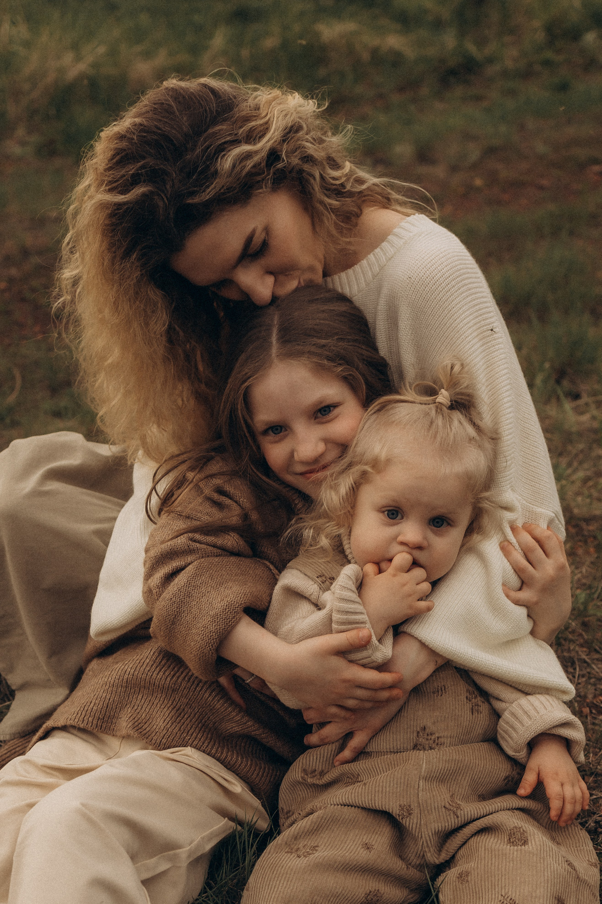 Семейная в поле. Эльвира Галимьянова — семейный фотограф Екатеринбурга