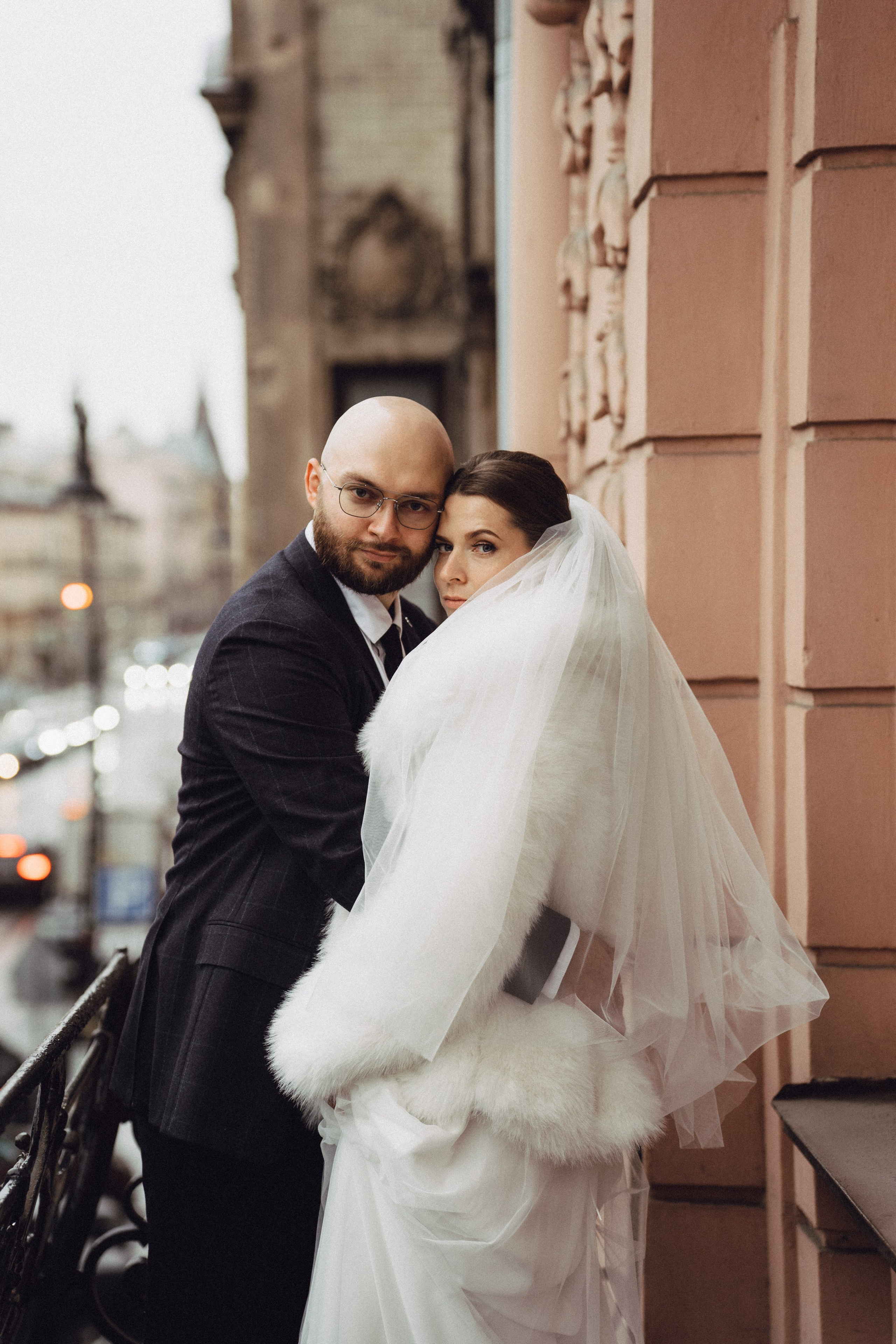 СВАДЕБНАЯ СЬЕМКА ВО ВТОРОМ ДВОРЦЕ (ДЕКАБРЬ) ТАКЖЕ СЬЕМКА В СТУДИИ НА ЧЕРНЫШЕВСКОЙ. Профессиональный фотограф, Санкт-Петербург — Виктория Богомолова