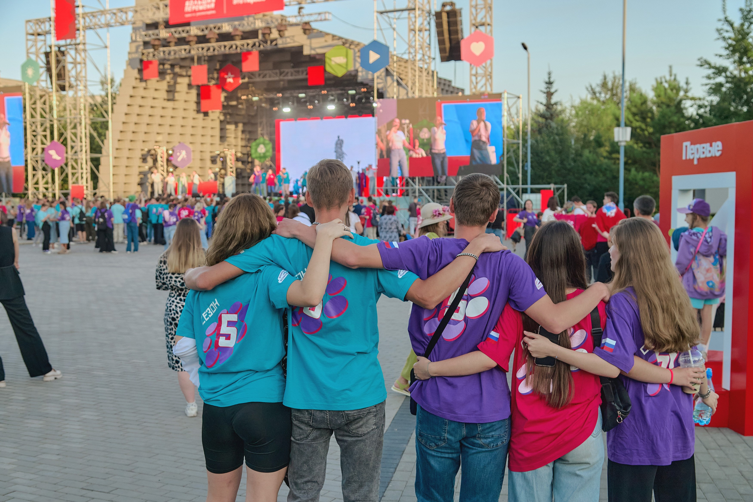 Большая перемена. Фотограф Яковлев Роман — Красноярск