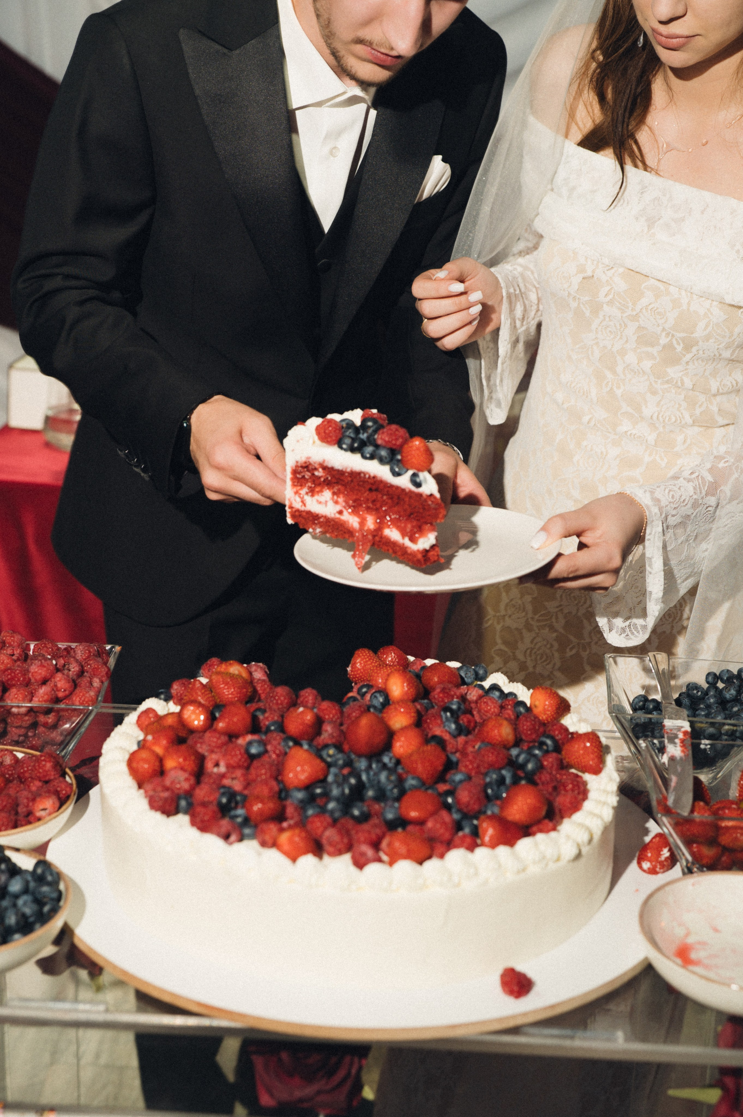 Дарья и Артём. Репортажный и свадебный фотограф в Сургуте