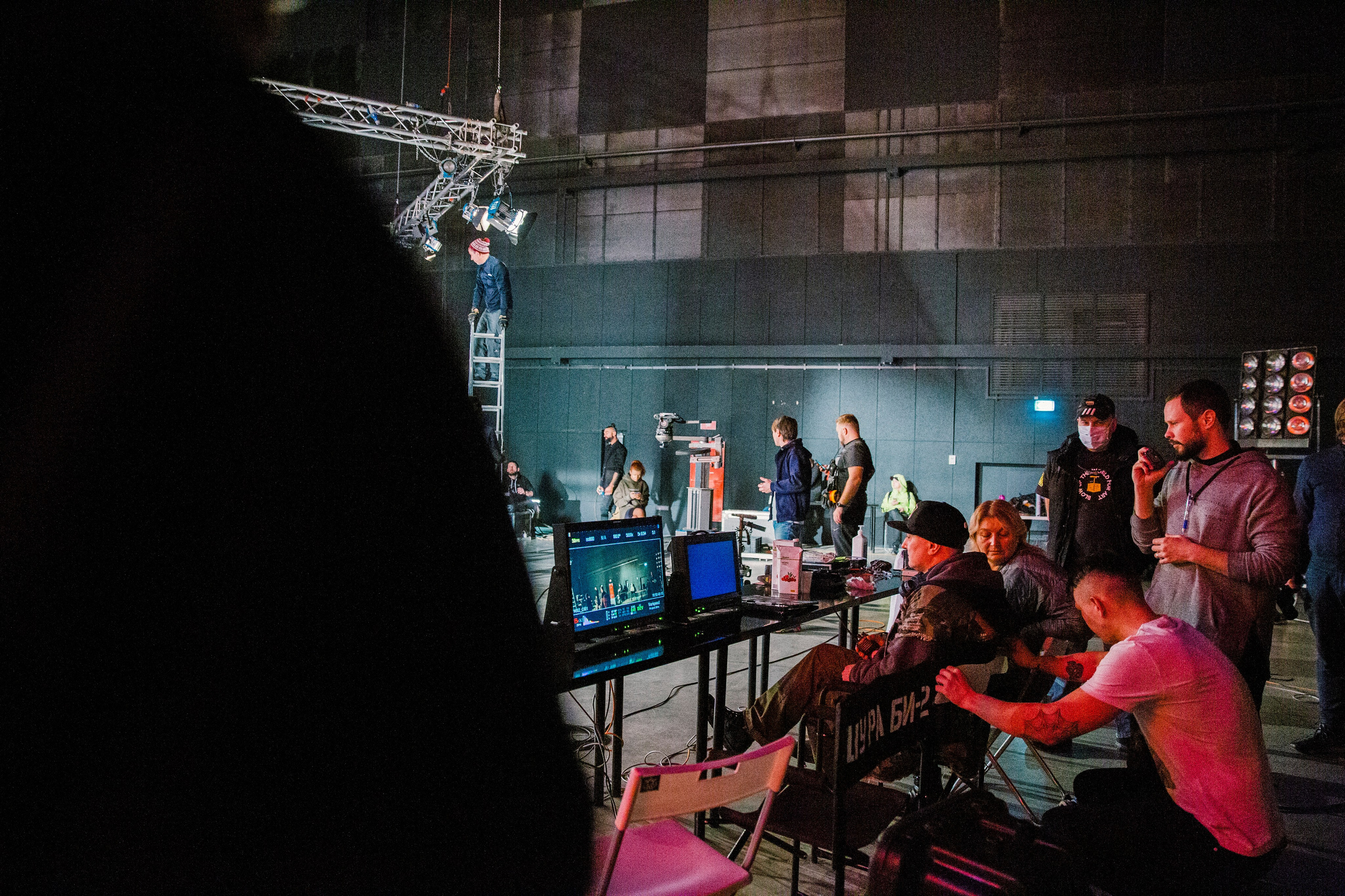 ФК Би-2 & Лиза Громова Мосфильм. Ольга Пилант. АРТ, бэкстейдж, свадебная и семейная фотография, городской портрет, интерьерная фотография