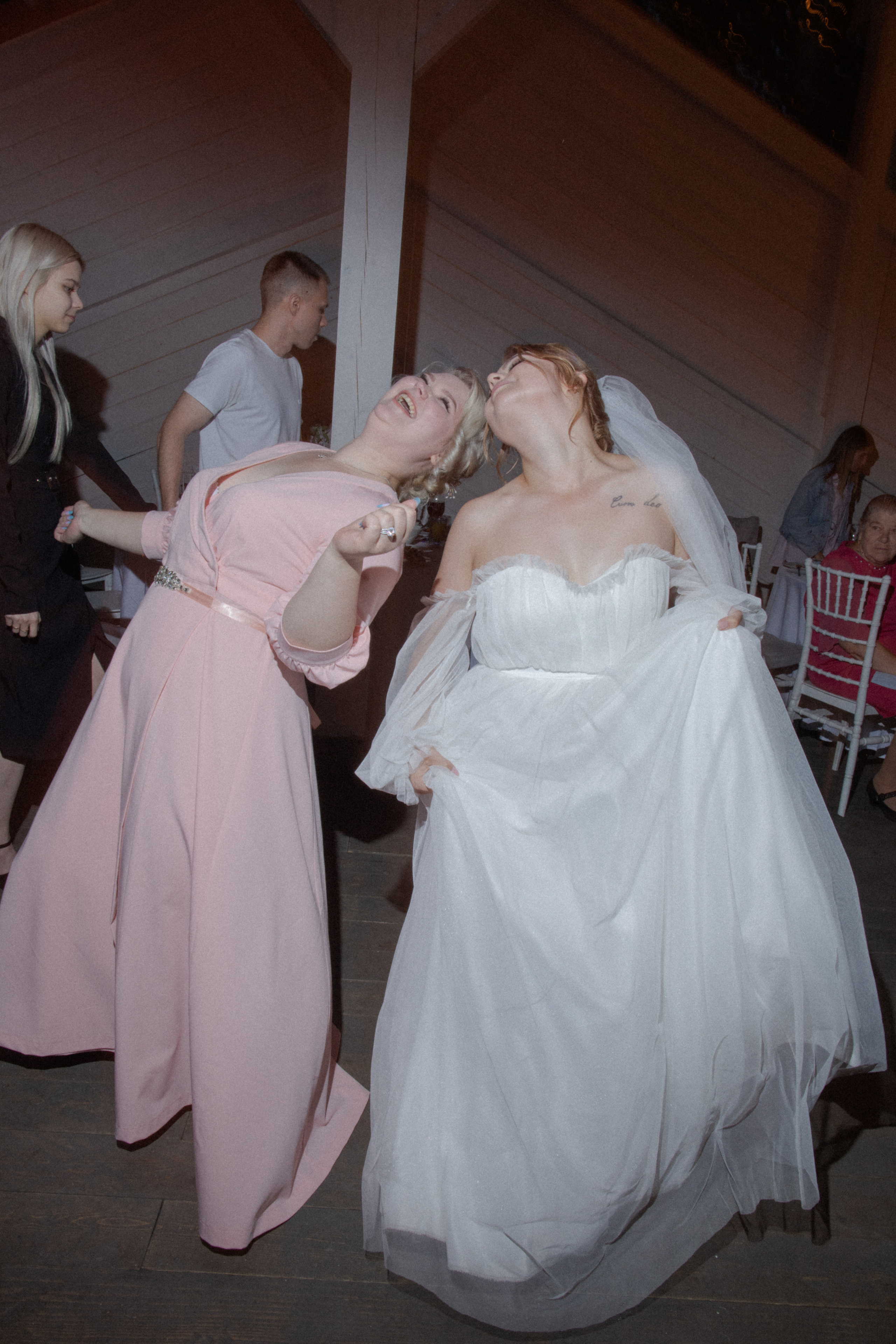 Оля и Серёжа. Ведущий на свадьбу в Москве Зубков Алексей