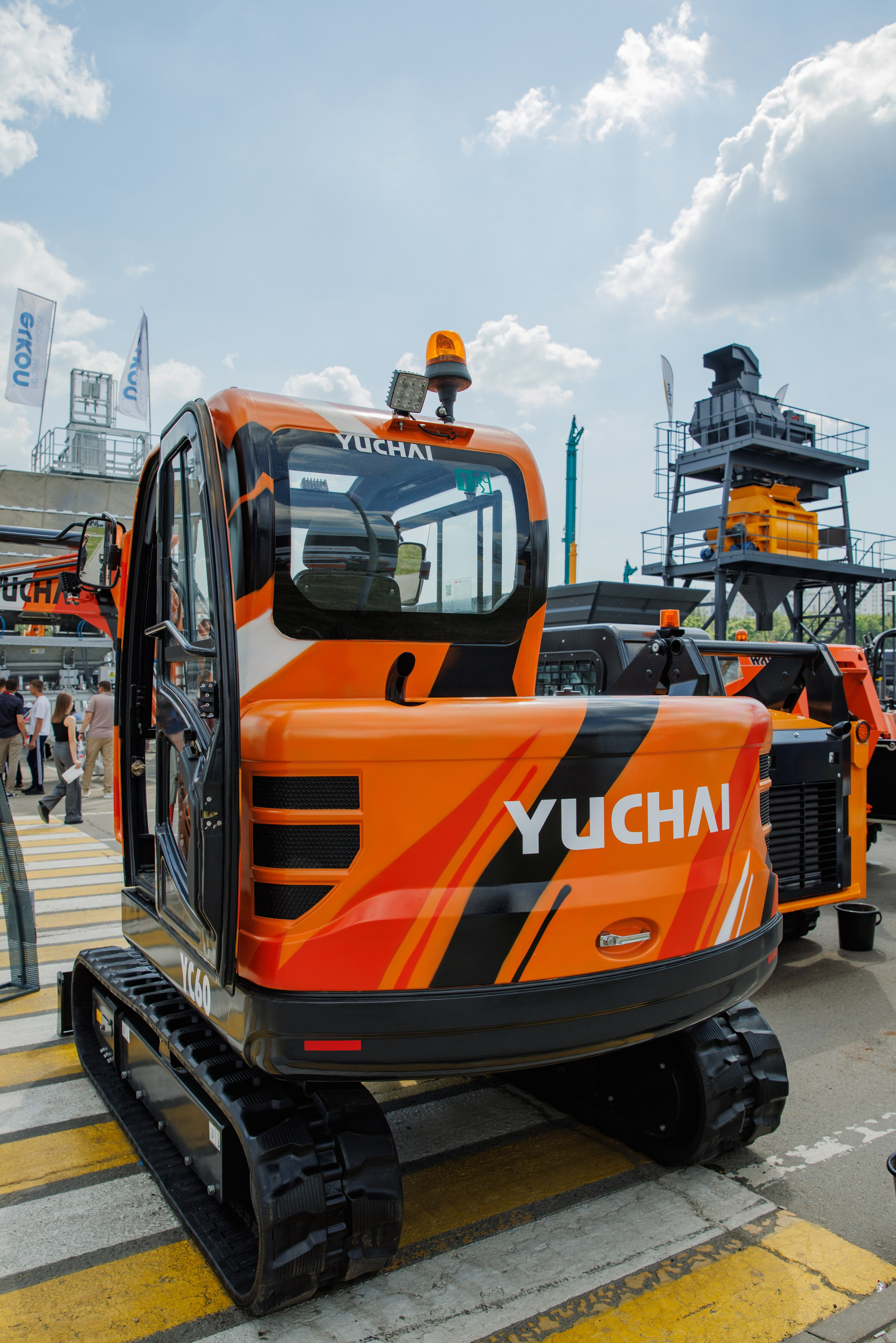 Выставка Спец. Техники. Фотограф Москва Шептаев Артём