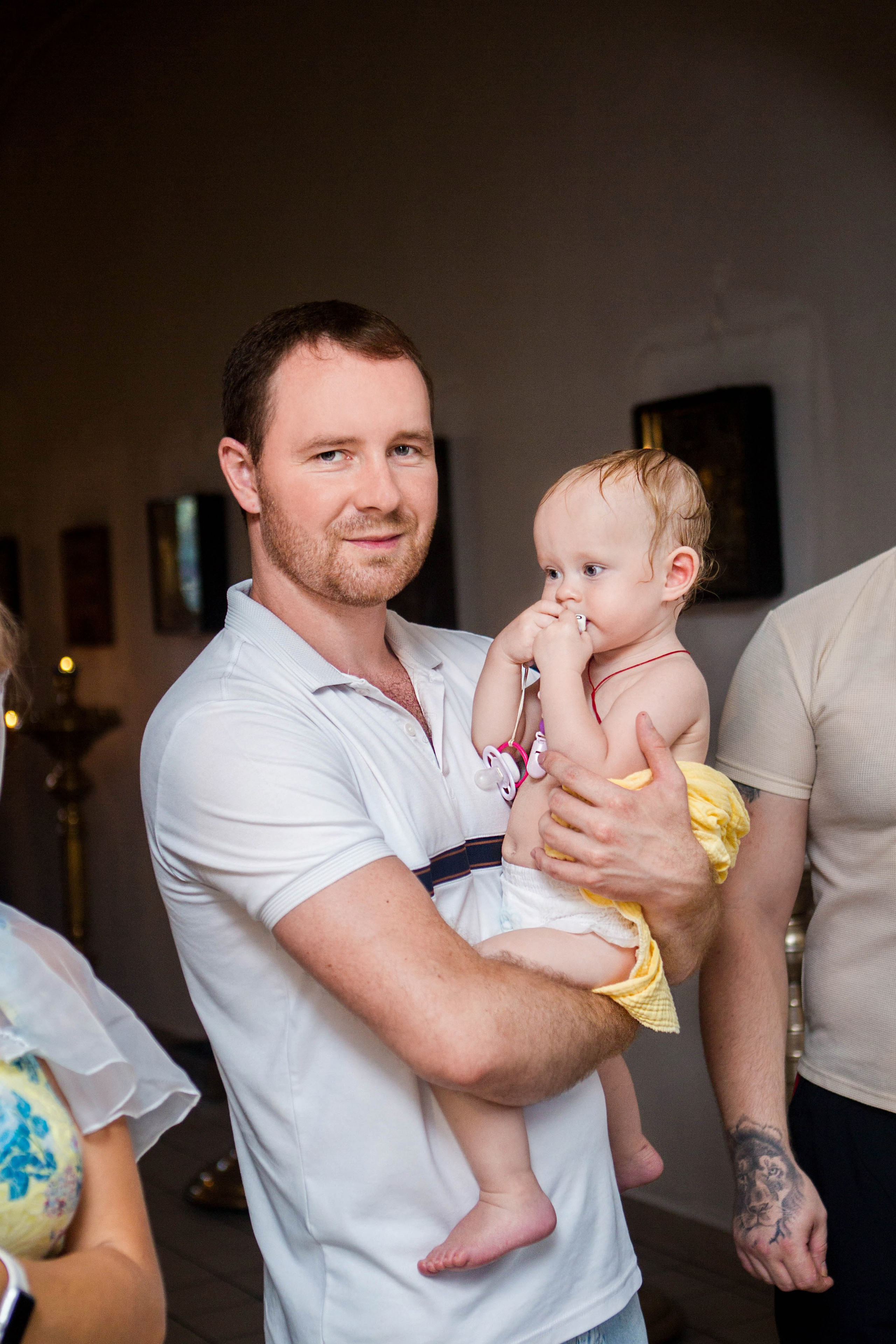 Крещение Феоны. Храм Воскресения Христова (Памирская). Свадебный семейный и детский фотограф в Краснодаре Карина Федоровская