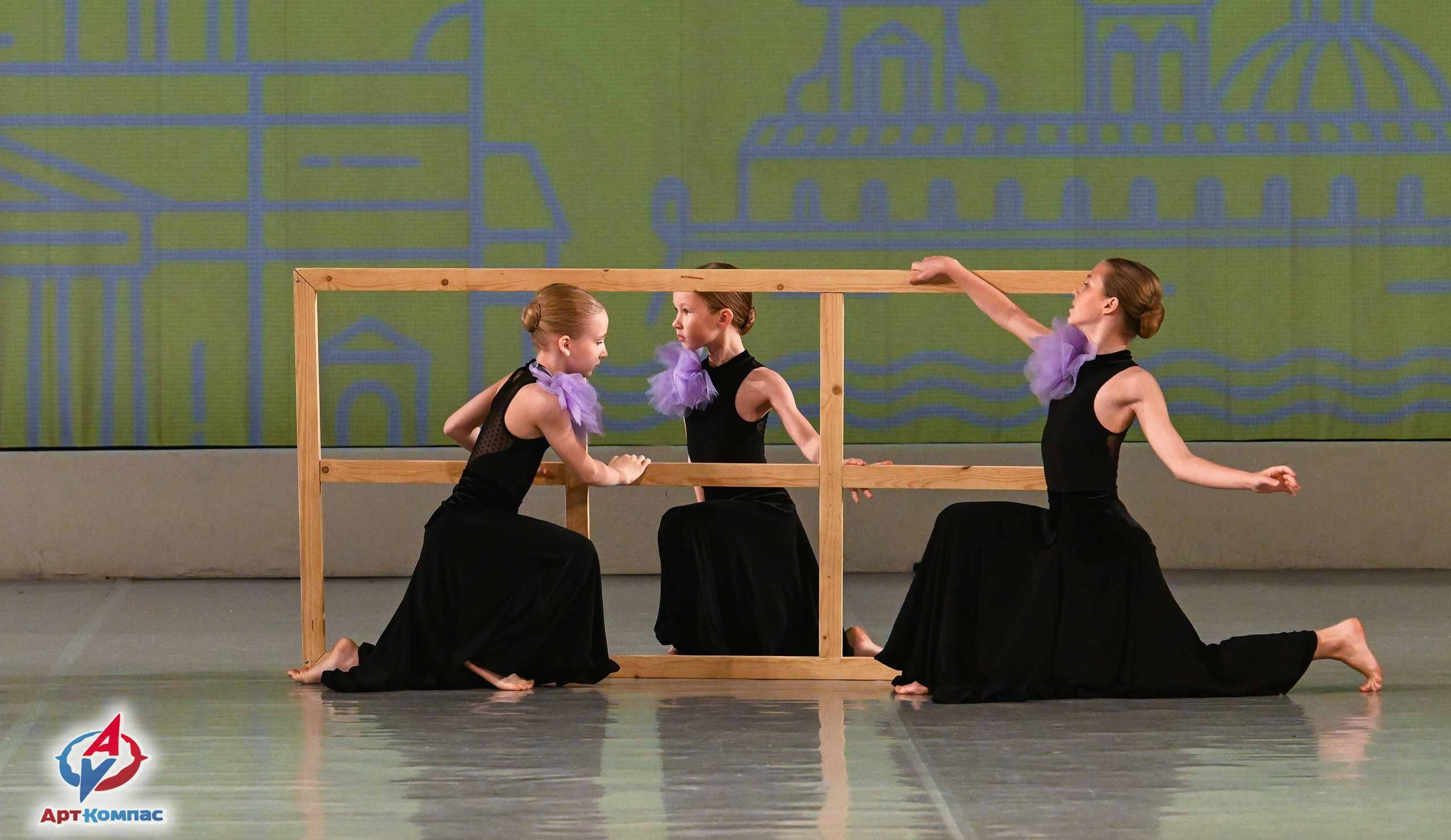 05.10.2025 Всероссийский фестиваль талантов «НЕВСКИЕ ВСТРЕЧИ» г. Санкт-Петербург. Медиастудия Фото Концепт