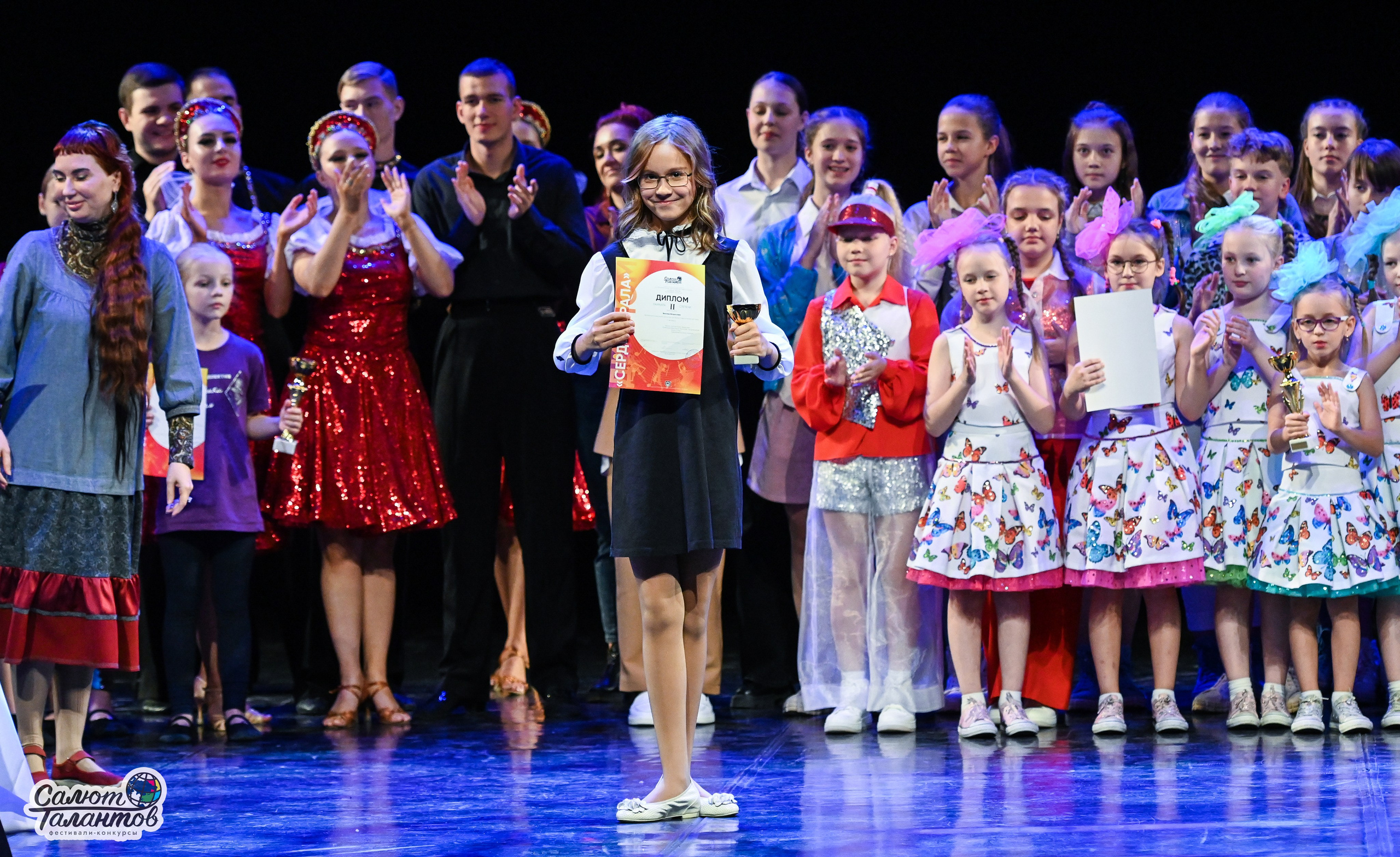 30.10.2024 6-й Международный Творческий Фестиваль-Конкурс «СЕРДЦЕ УРАЛА» г. Екб. Медиастудия Фото Концепт