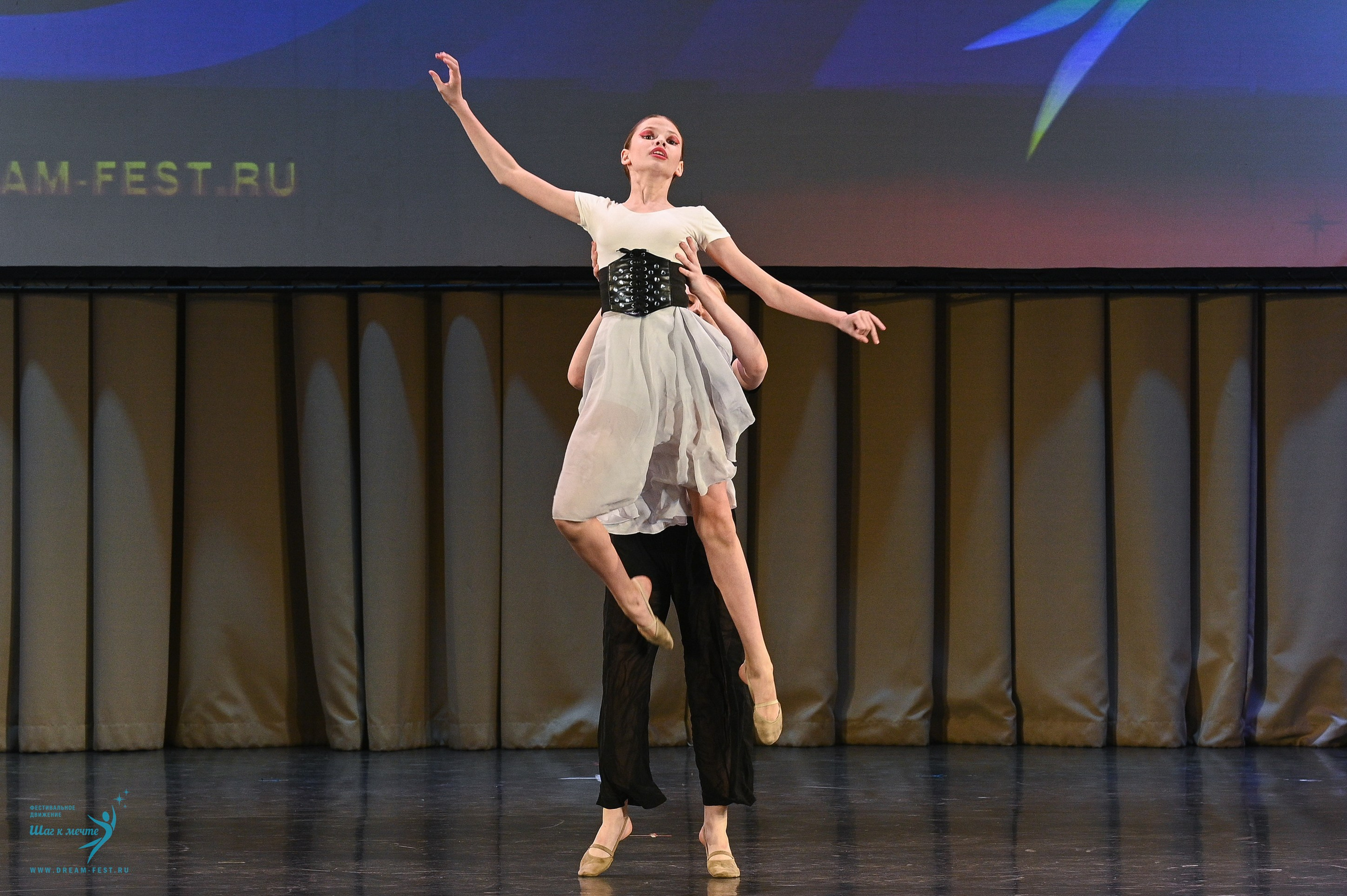 26.04.2025 Фестивальное движение «Шаг к мечте» г. Санкт-Петербург. Медиастудия Фото Концепт