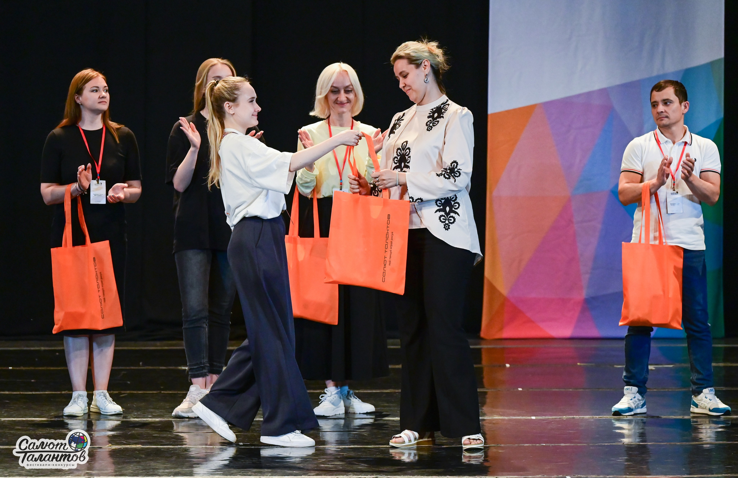 13.06.2025 «Салют Талантов» 41-й Международный фестиваль-конкурс «МОСКВА ВЕРИТ ТАЛАНТАМ» г. Москва. Медиастудия Фото Концепт