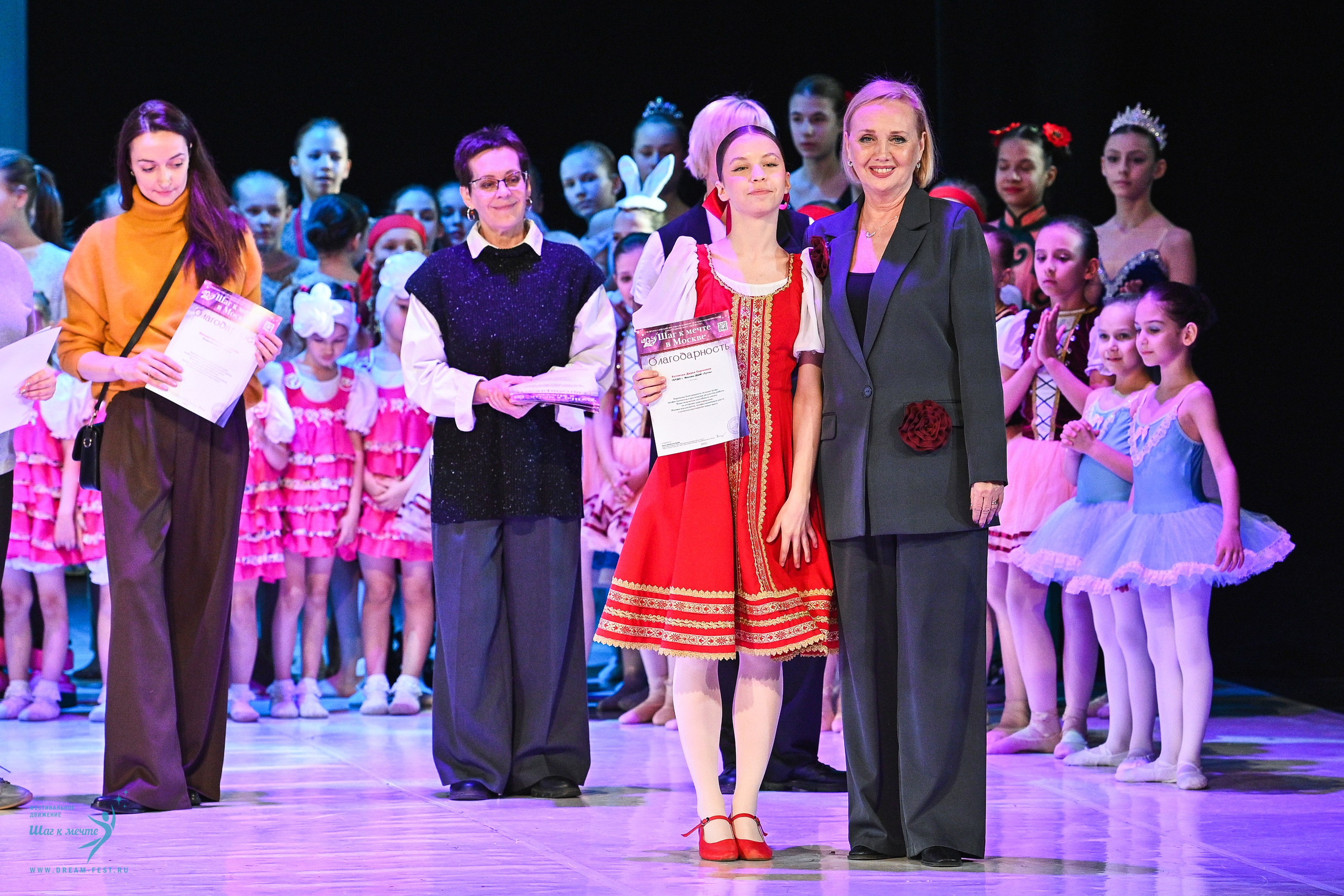 12.04.2025 Фестивальное движение «Шаг к мечте» г. Москва. Медиастудия Фото Концепт