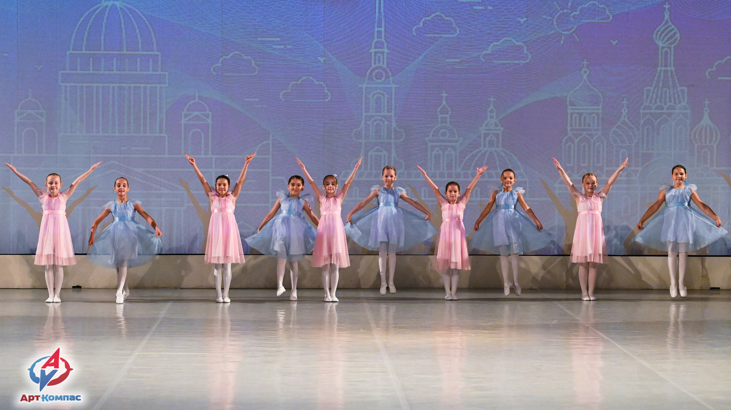 05.10.2025 Всероссийский фестиваль талантов «НЕВСКИЕ ВСТРЕЧИ» г. Санкт-Петербург. Медиастудия Фото Концепт