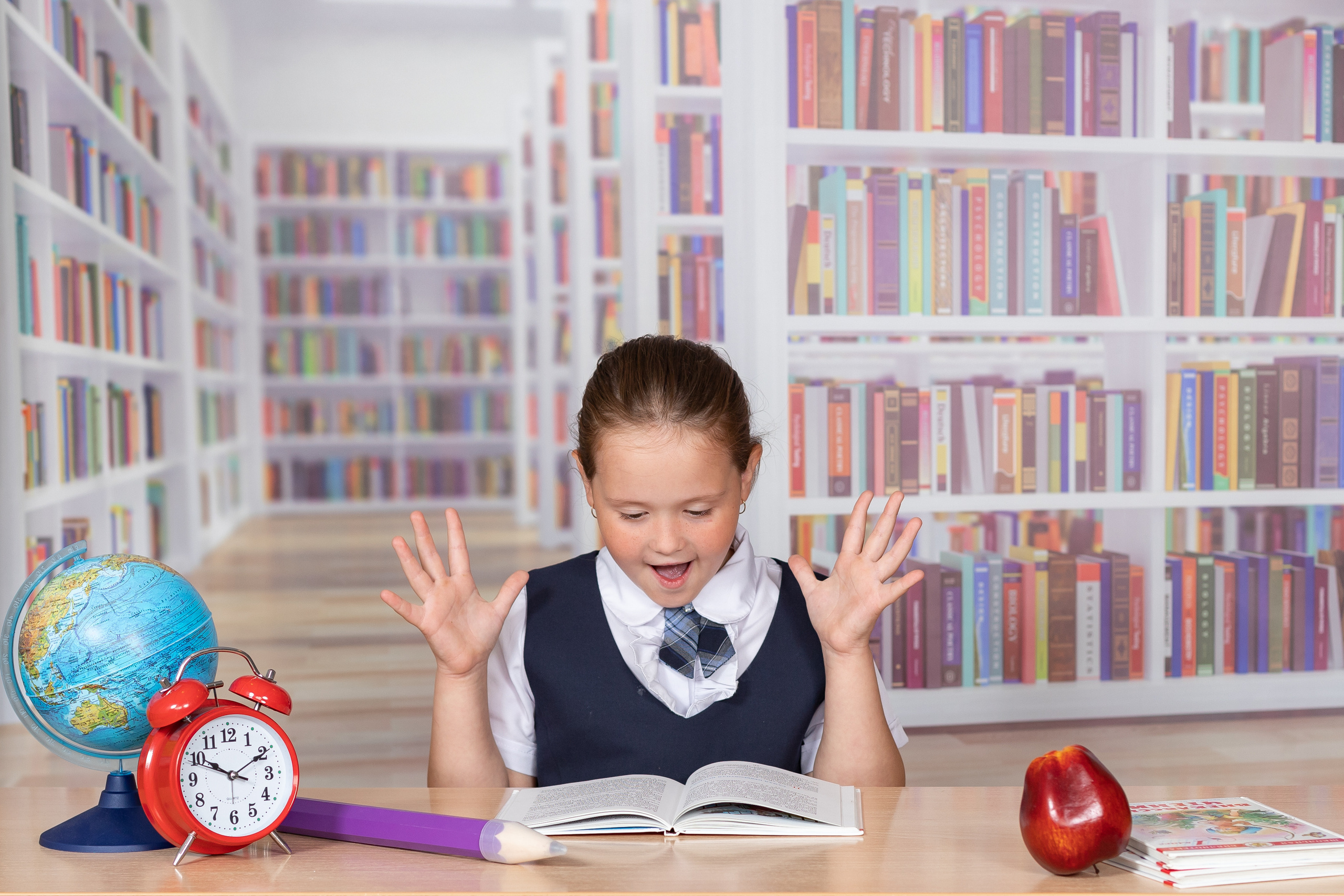 Портретные снимки для школьных выпускных альбомов в Новосибирске. Выпускные альбомы — заказать альбом на выпускной в Новосибирске