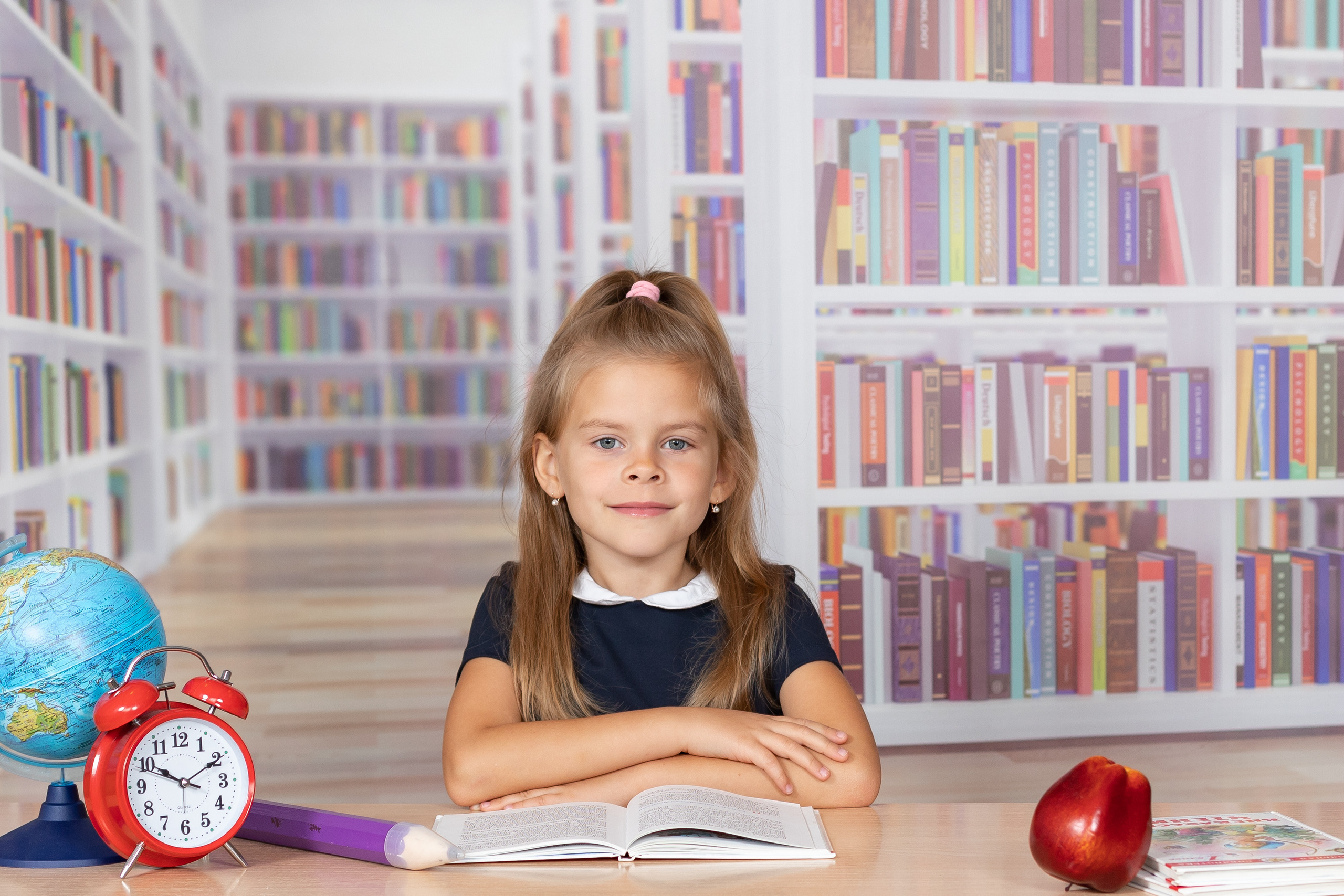 Портретные снимки для школьных выпускных альбомов в Новосибирске. Выпускные альбомы — заказать альбом на выпускной в Новосибирске