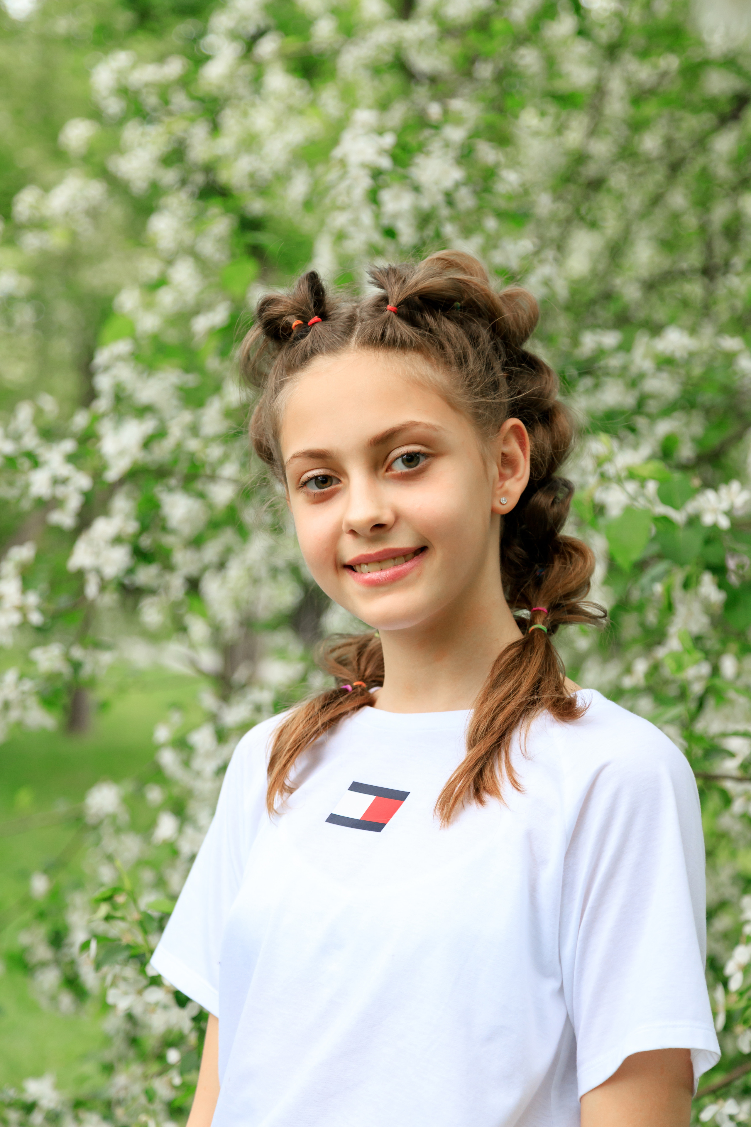 Портретные снимки для школьных выпускных альбомов в Новосибирске. Выпускные альбомы — заказать альбом на выпускной в Новосибирске