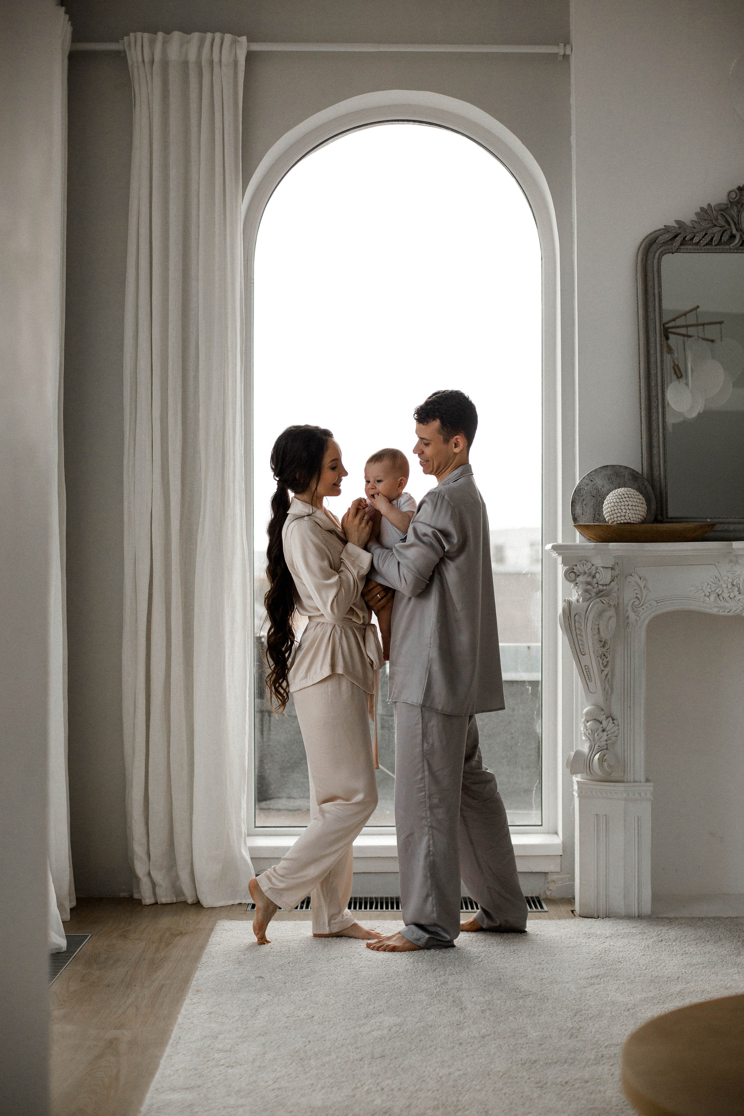 Настя, Алан и Мирон. Главная