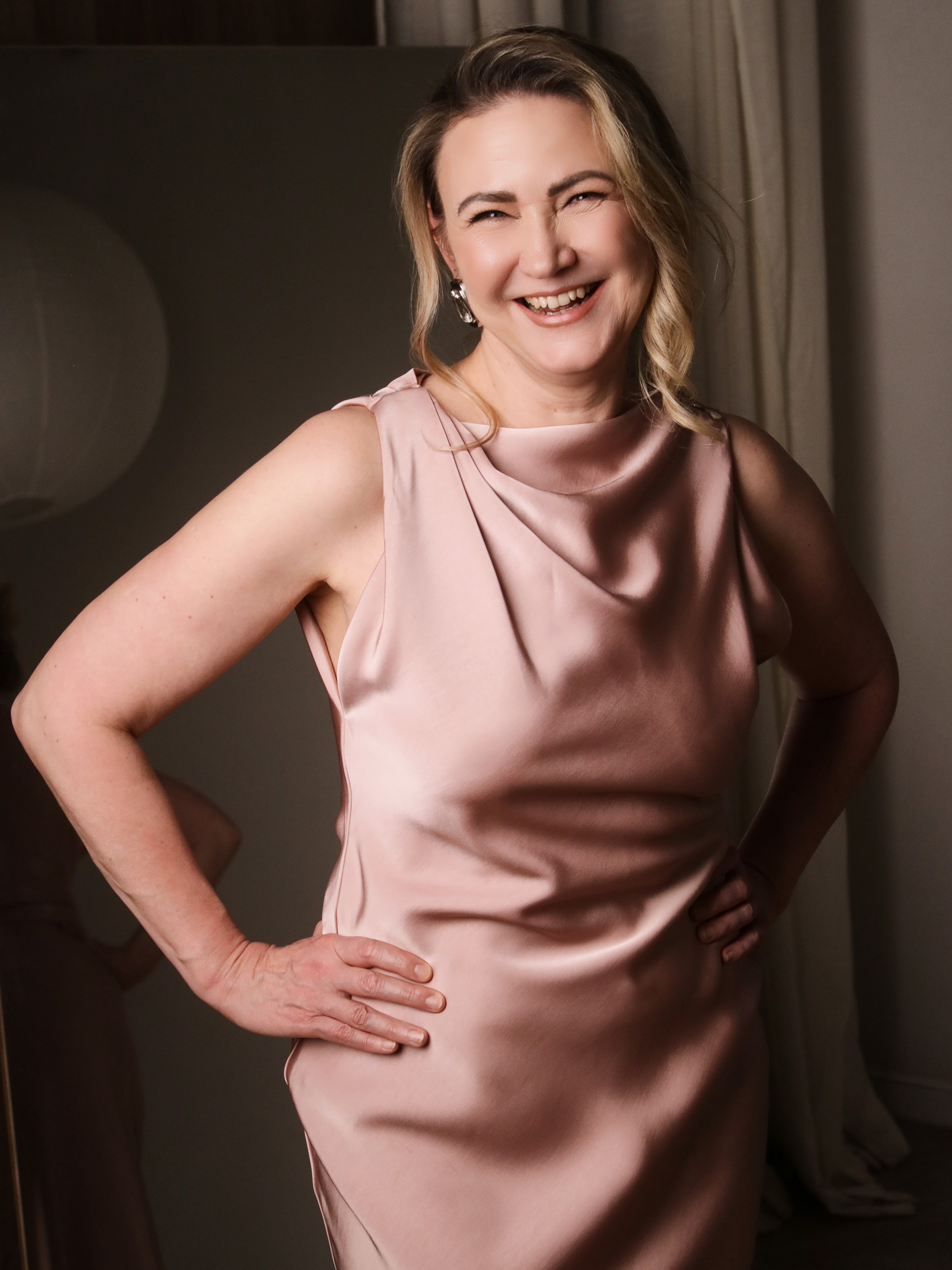 Toomuch. Фотограф и продюсер fashion-съемок в Санкт-Петербурге