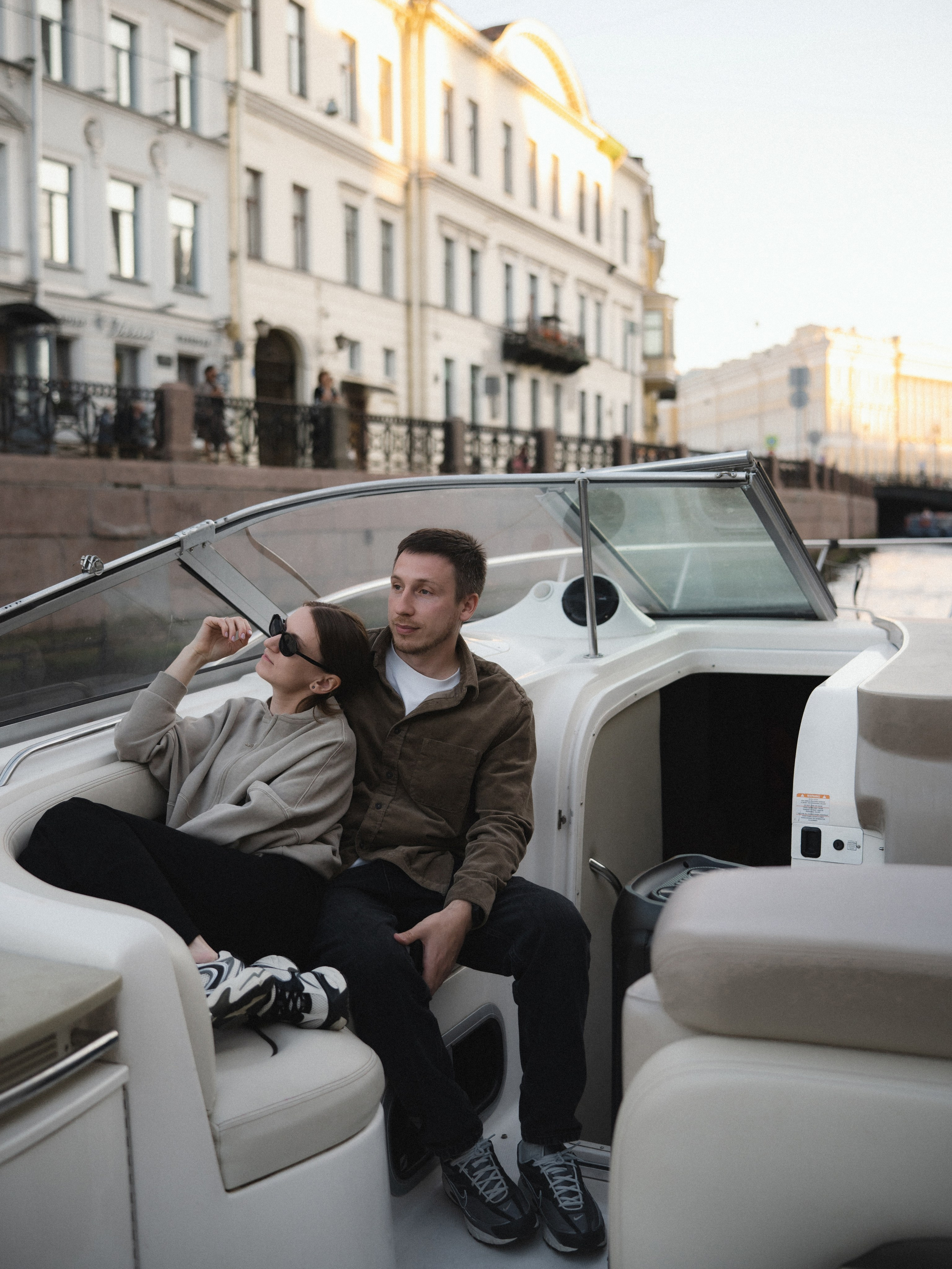 Семейная фотосессия на катере в Санкт-Петербурге. Свадебный и семейный фотограф в Санкт-Петербурге Татьяна Пастухова