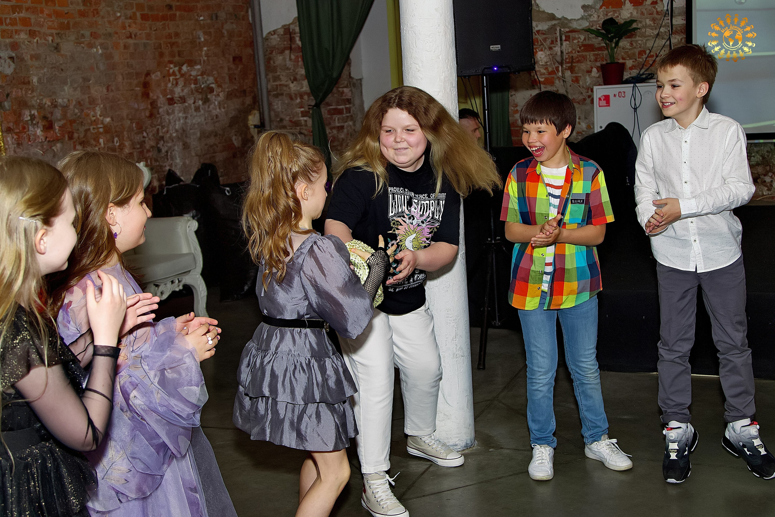 Выпускной 2023 (Школа 109, 4-й класс). Репортажная съемка в Москве и области. Анималистика