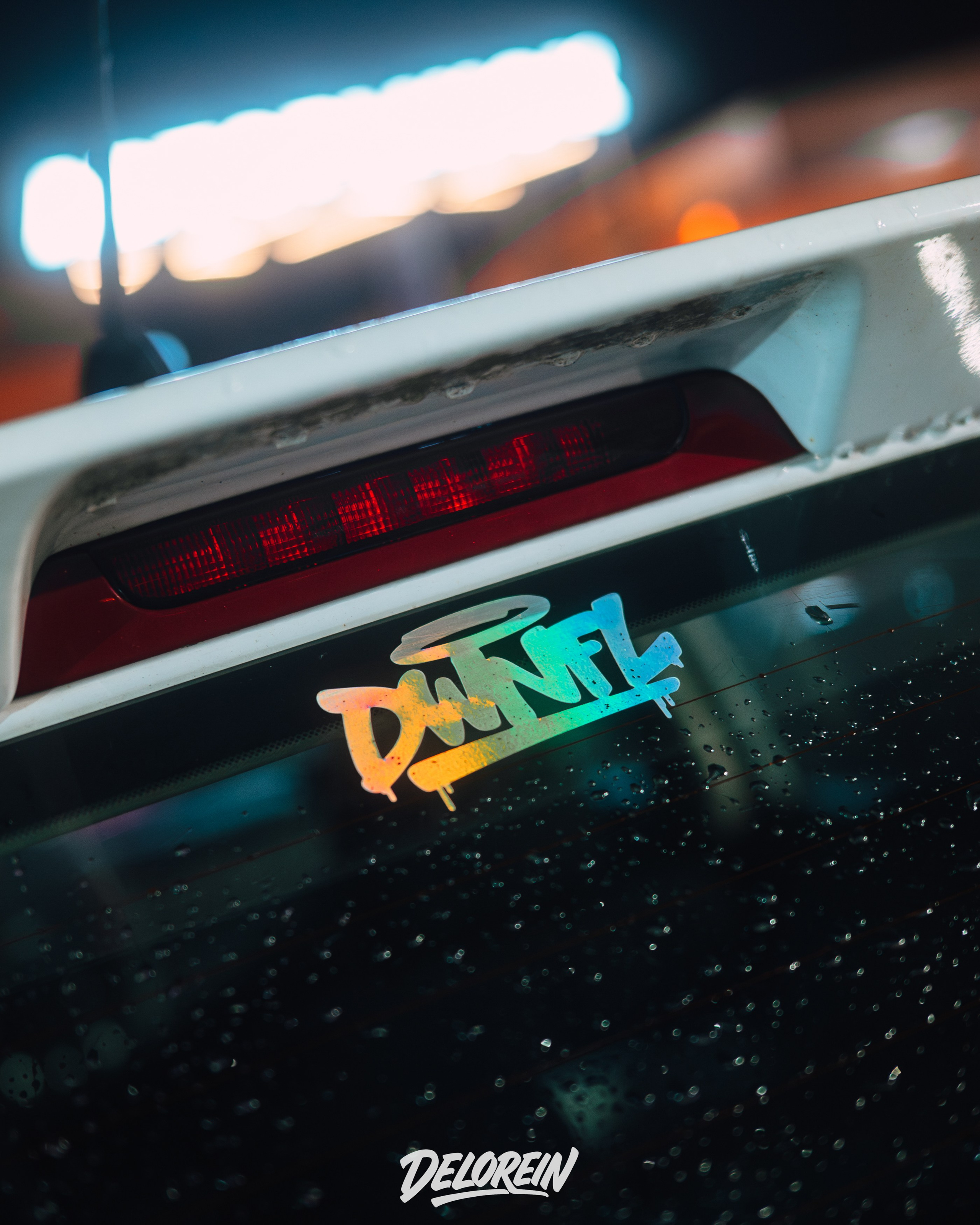 Downfly 15 апреля 2026. DeLorein