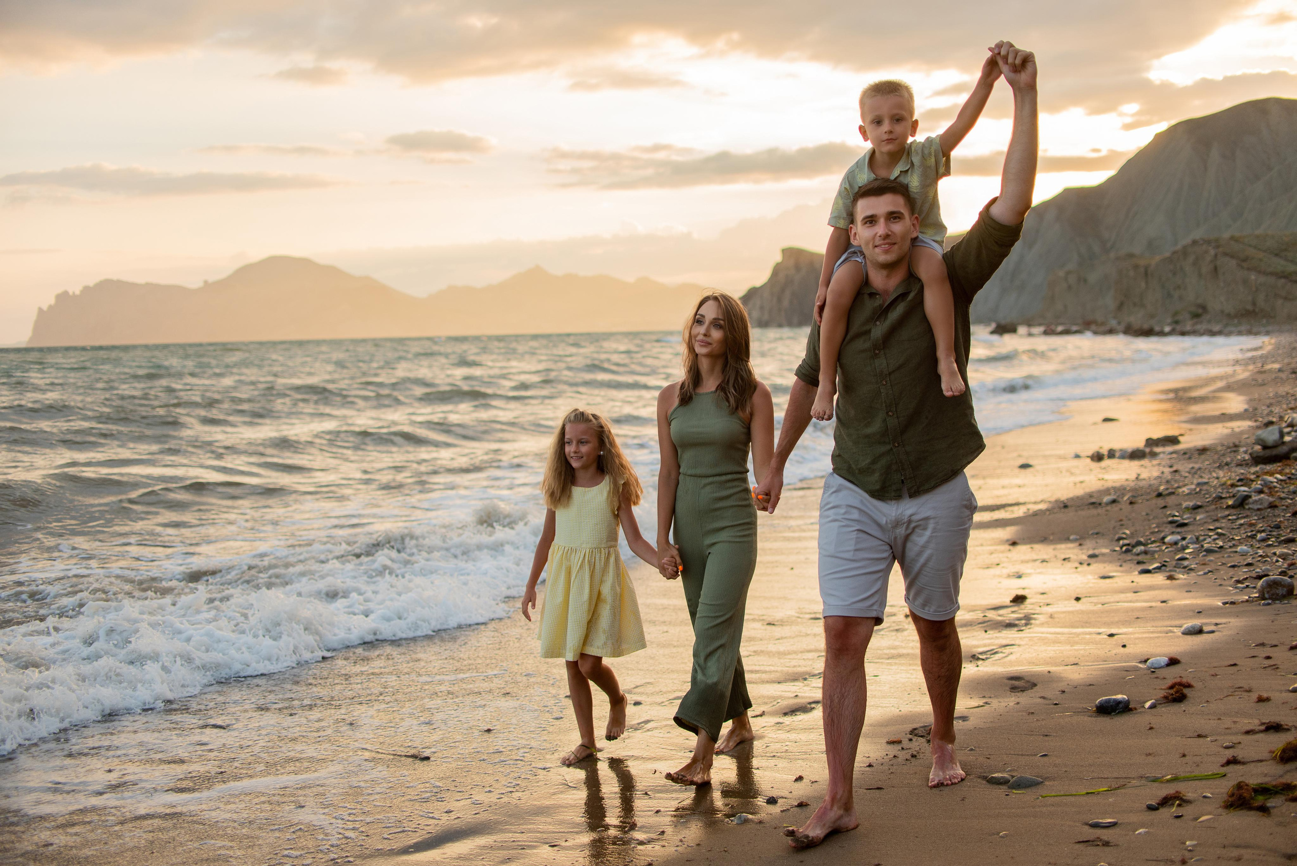 Анна. Семейный и свадебный фотограф в Феодосии и Коктебеле