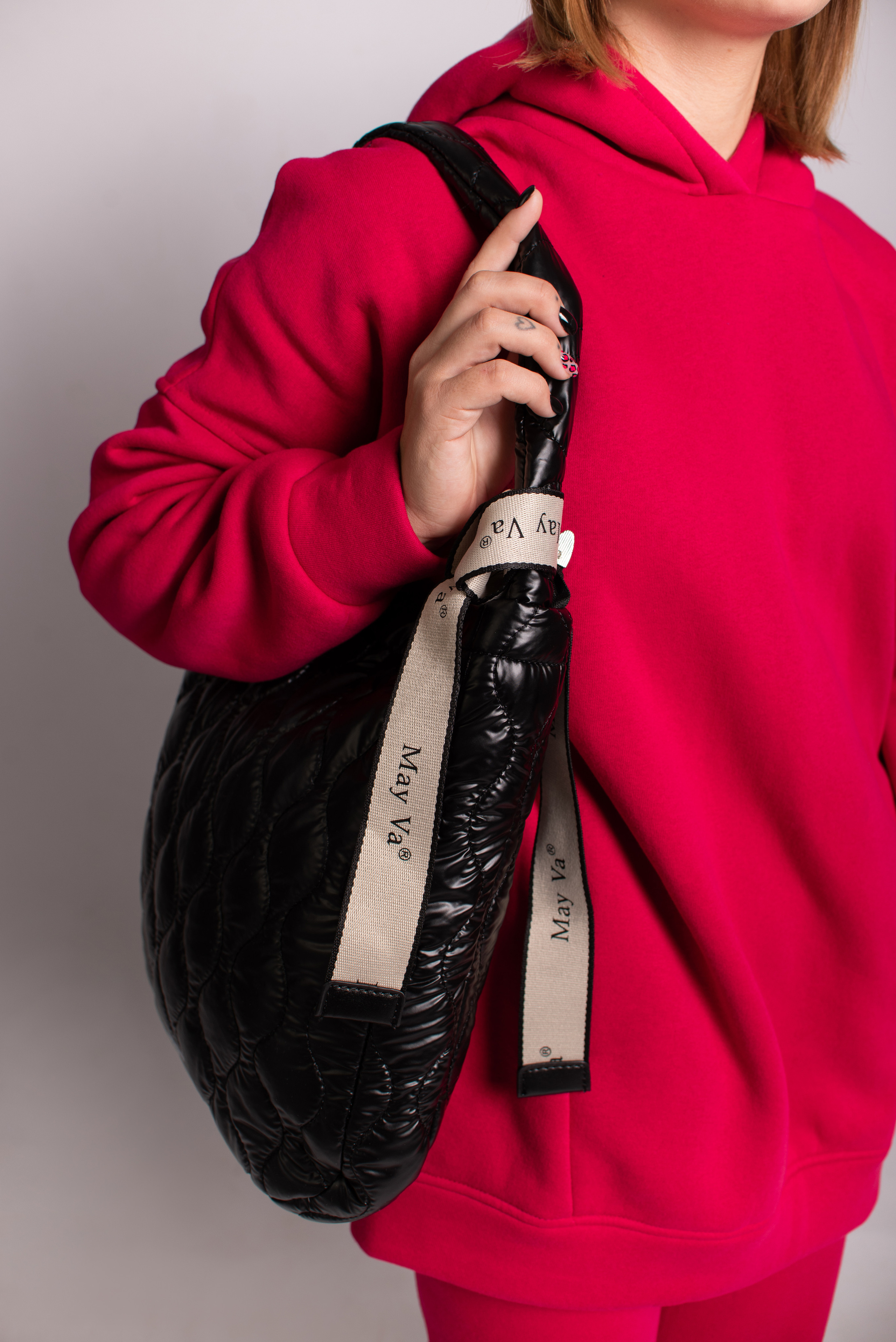 Карина, фотосессия для Wildberries. Семейный и свадебный фотограф в Феодосии и Коктебеле