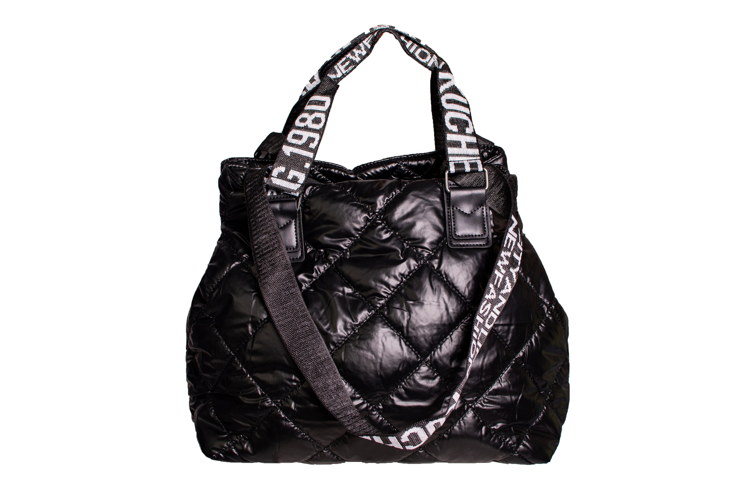 Карина, фотосессия для Wildberries. Семейный и свадебный фотограф в Феодосии и Коктебеле