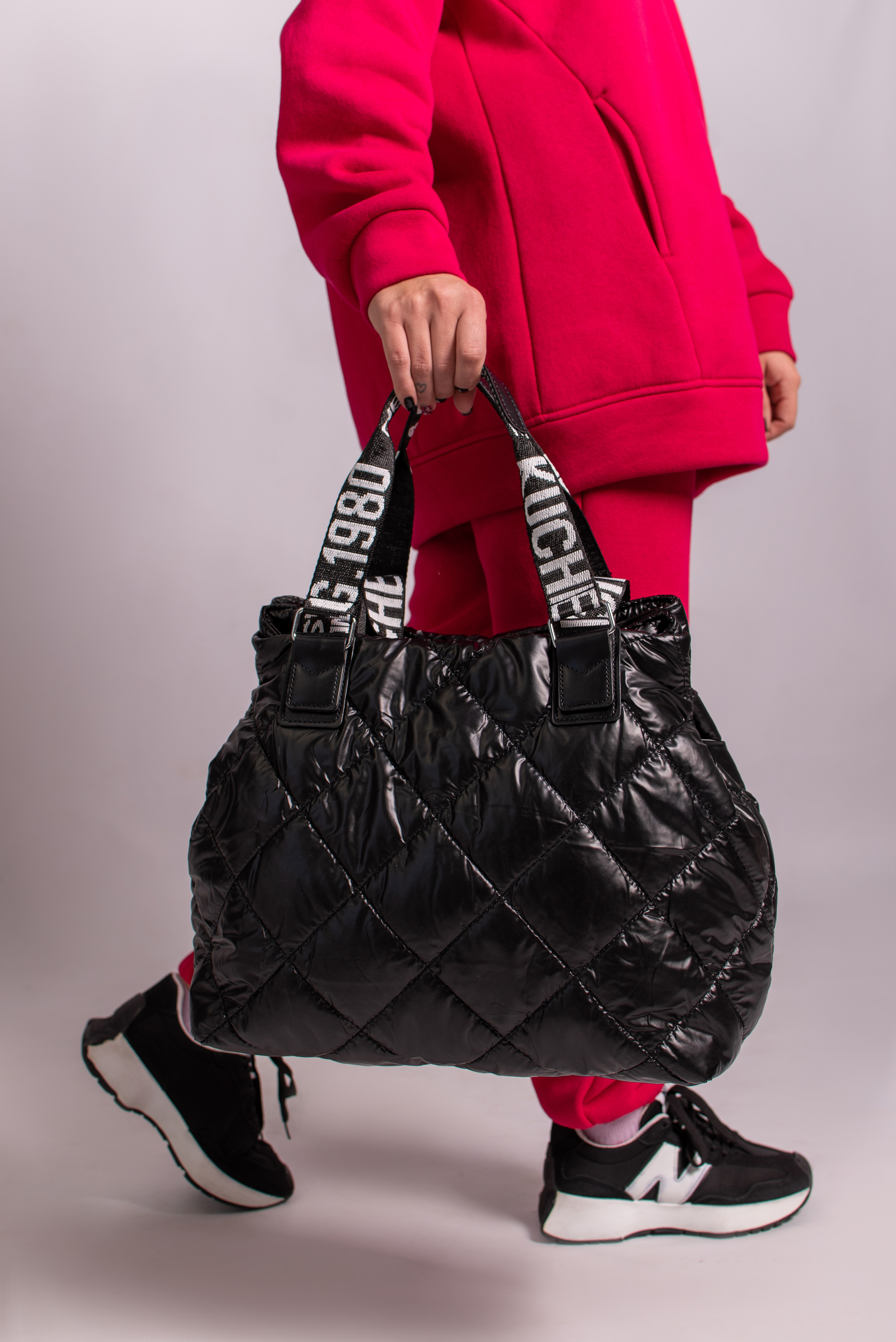 Карина, фотосессия для Wildberries. Семейный и свадебный фотограф в Феодосии и Коктебеле