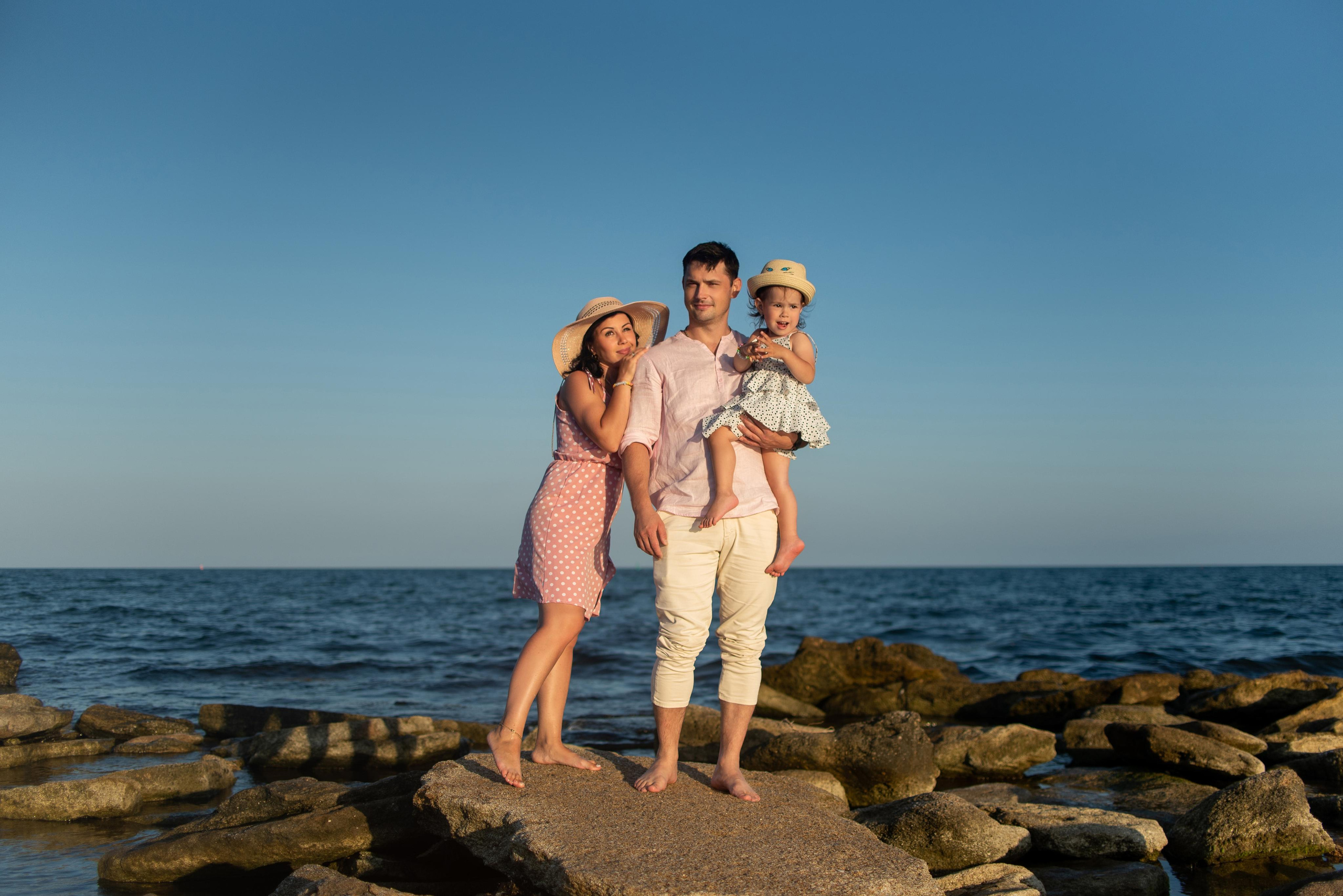 Марина, Виктор и Полина. Семейный и свадебный фотограф в Феодосии и Коктебеле