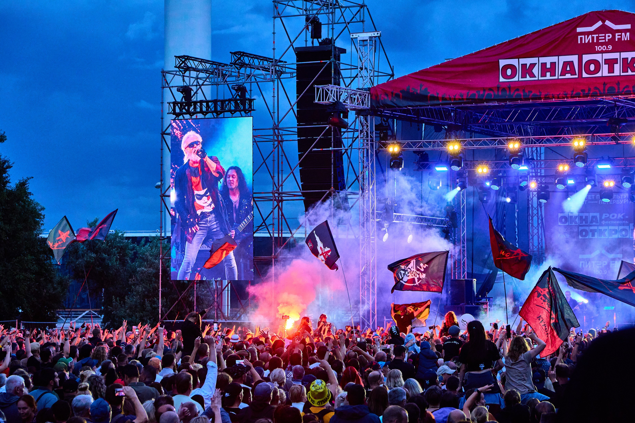 Окна открой! 2026. Фотограф Яна Журавская Спб / Москва