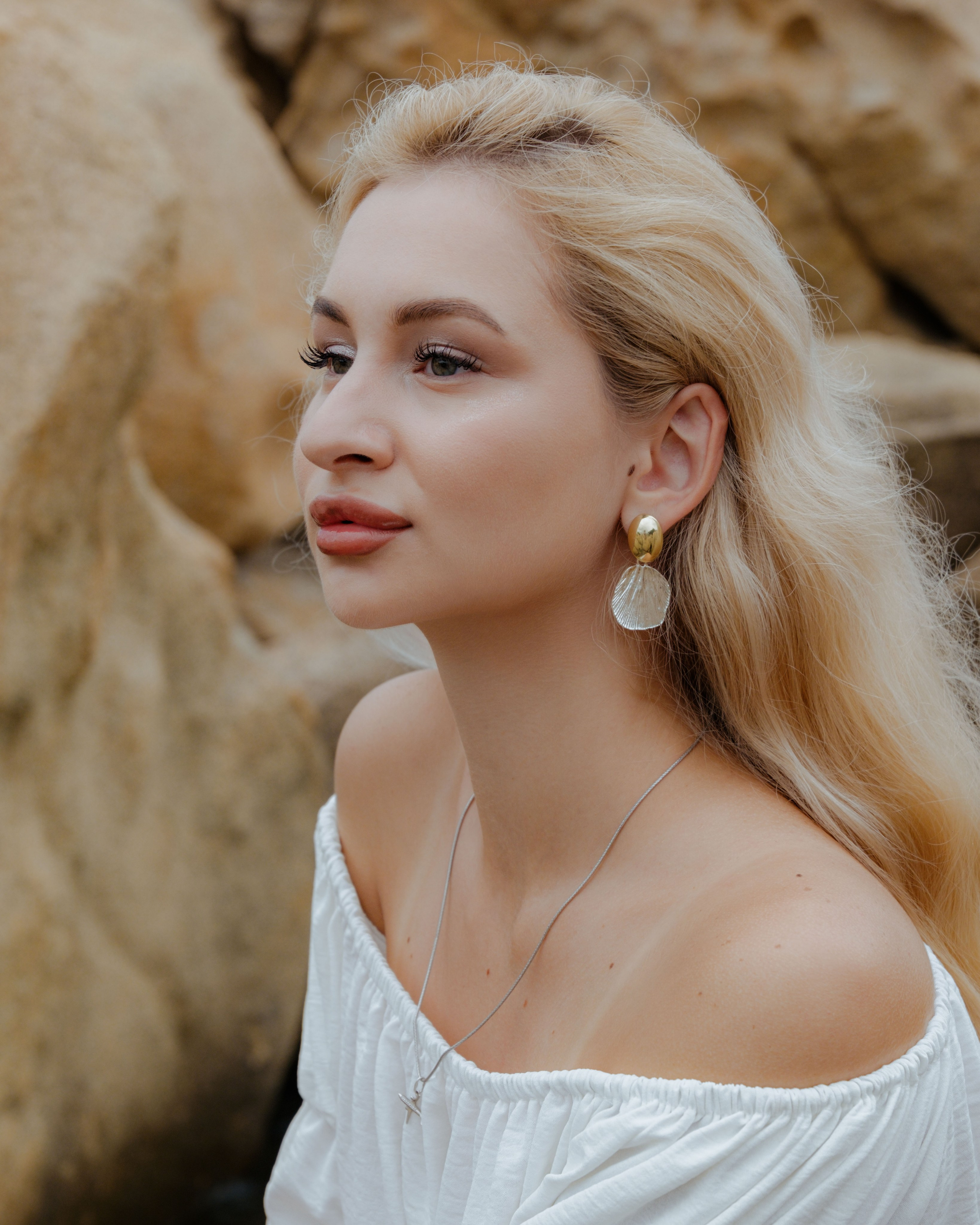 Location "Rock Garden". Portrait photographer Nha Trang | Julia Meshanina