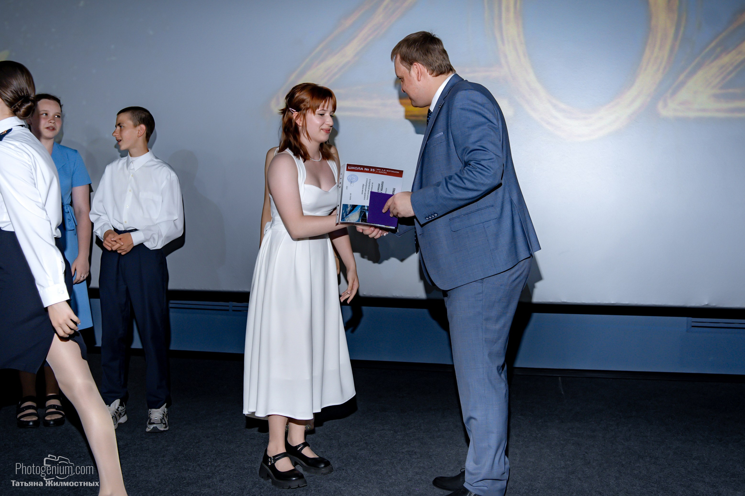 Выпускной 9"Д» класс школа № 35. Фотограф Нижний Новгород Татьяна Кейод
