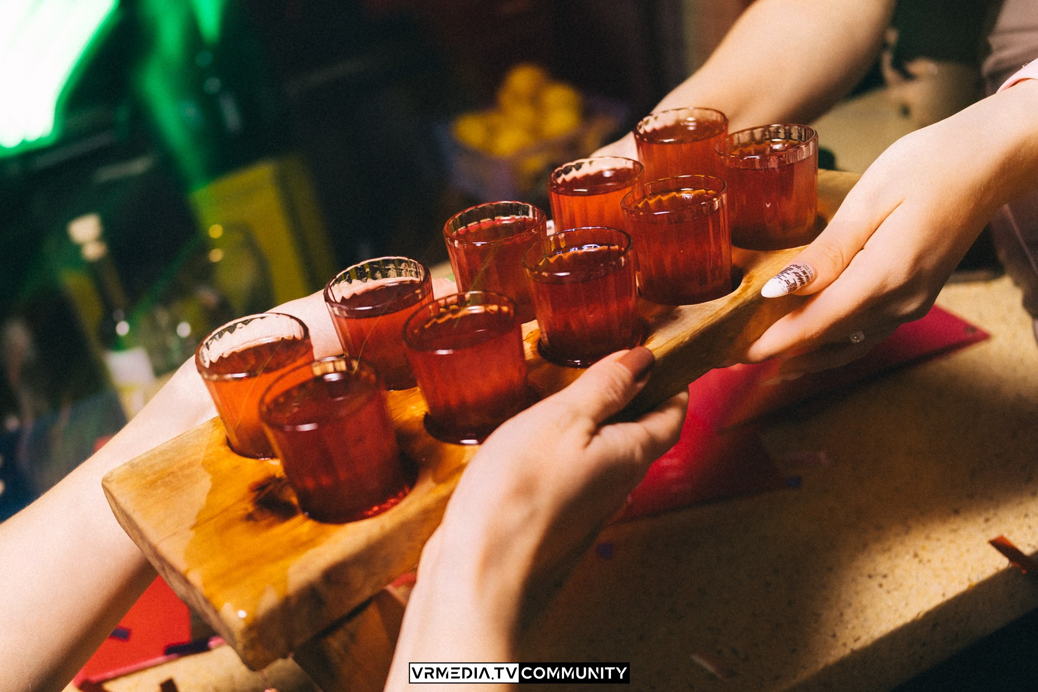 Бар «Cosmo»: Прощальная вечеринка