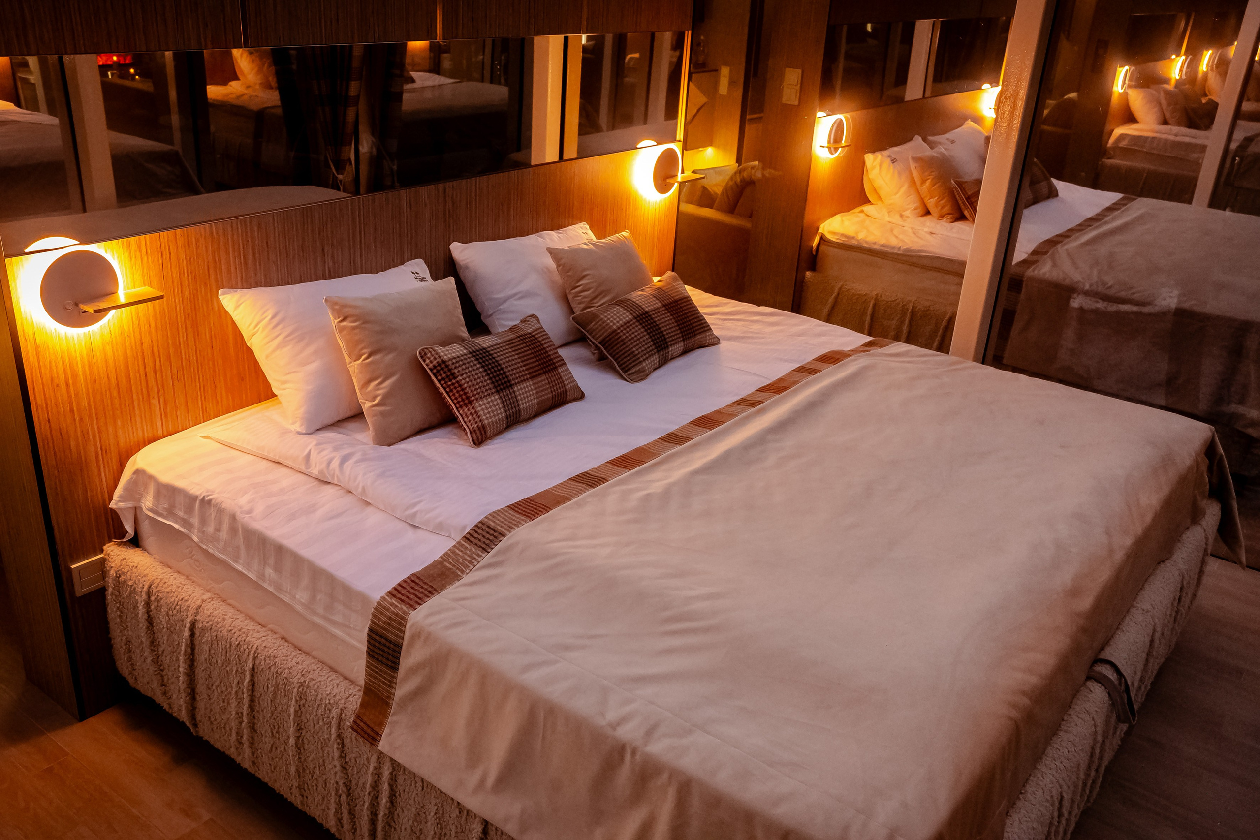 Интерьерная съёмка. Фото и видео съёмка для Бизнеса и Event