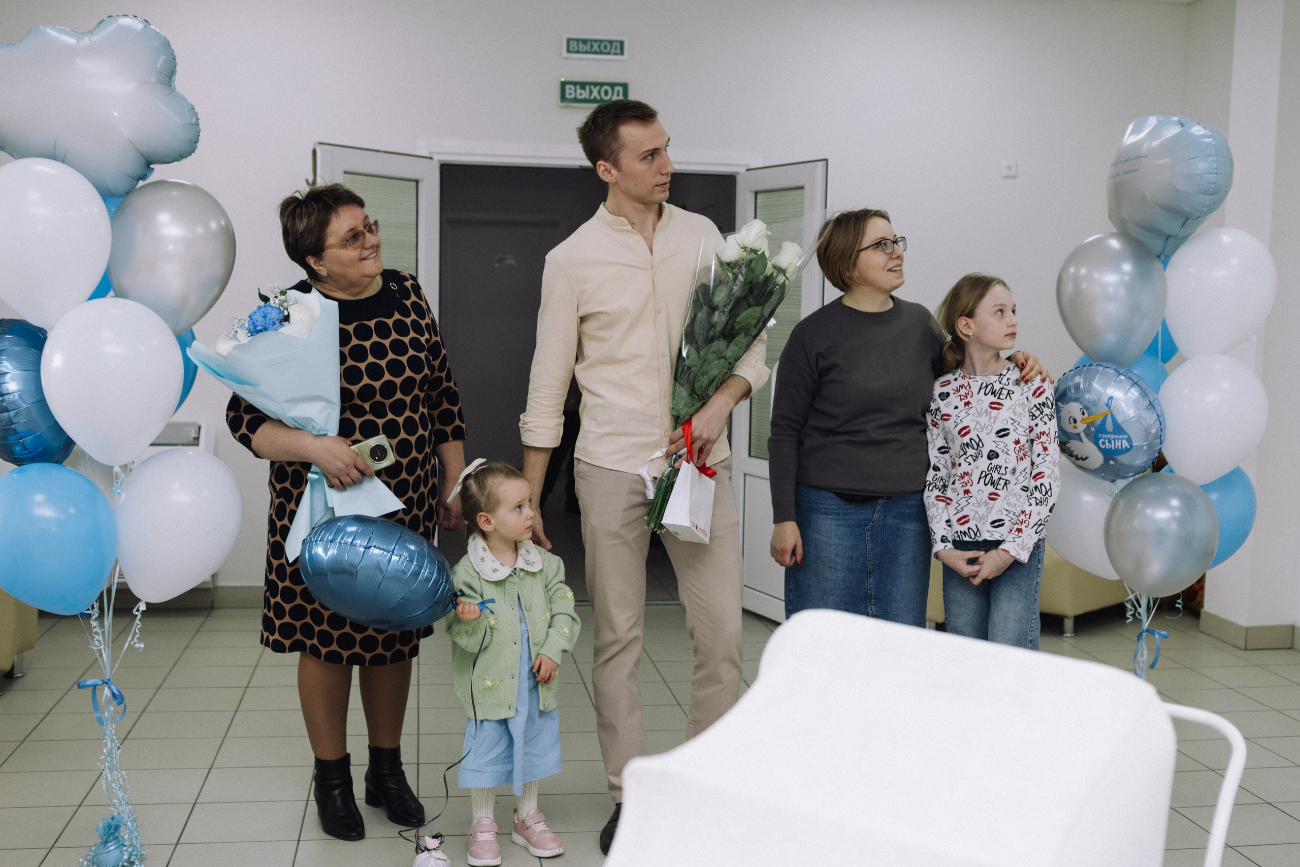 Выписка Яны и Ярослава. Фотограф в Курске Смирнов Евгений