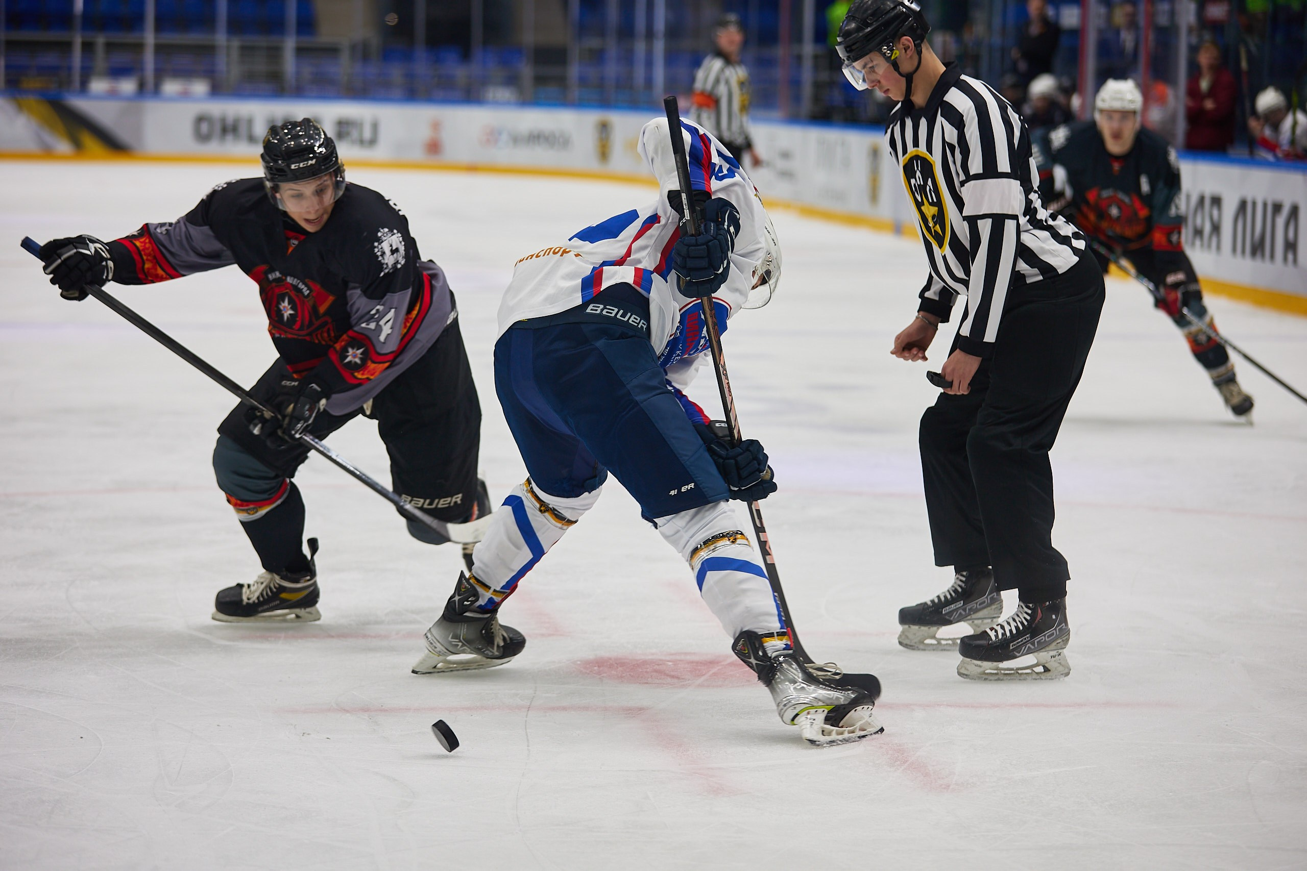 Репортаж. Офицерская хоккейная лига 2025 год. Спортивный фотограф Некрасов Денис