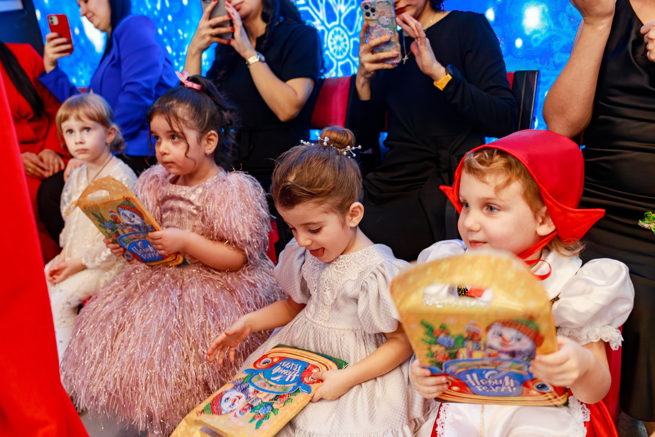 МЭЦ 2025. Семейный и детский фотограф в Краснодаре Ирина Лаврецкая